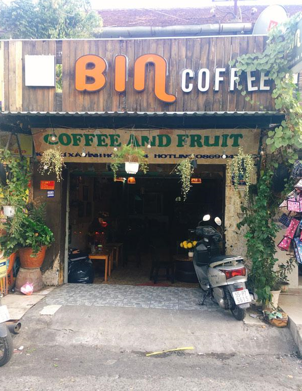 Sang Cafe , KCX Vĩnh Hội , Hoàng Diệu , Q.4