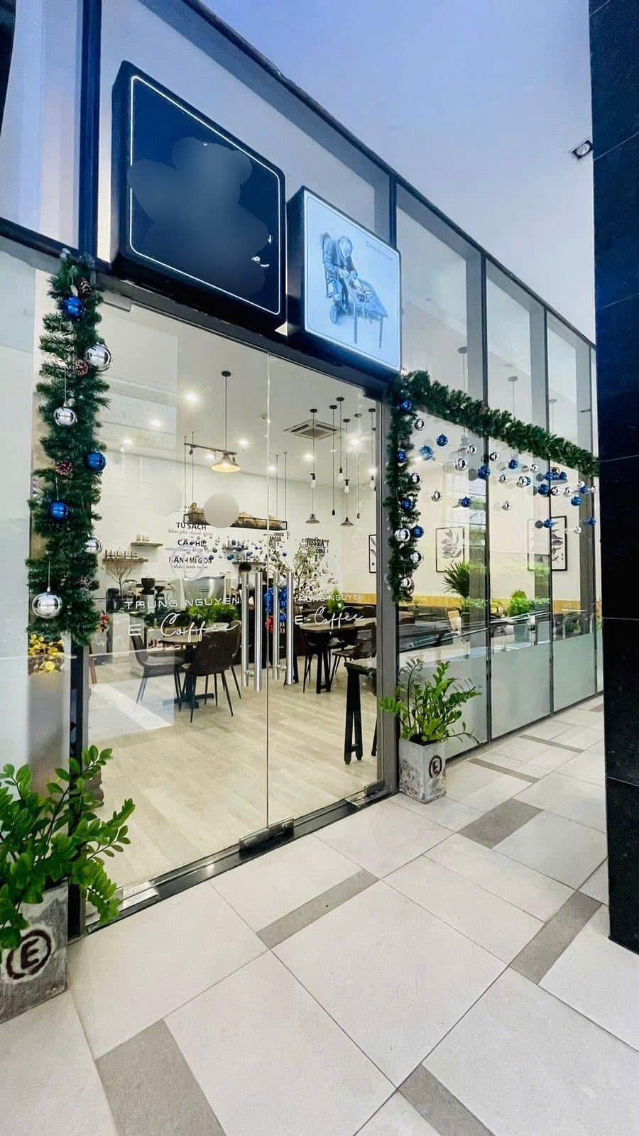 Sang nhượng quán cà phê shophouse góc 2 mặt tiền – Nguyễn Văn Trỗi, Phường 8, Phú Nhuận