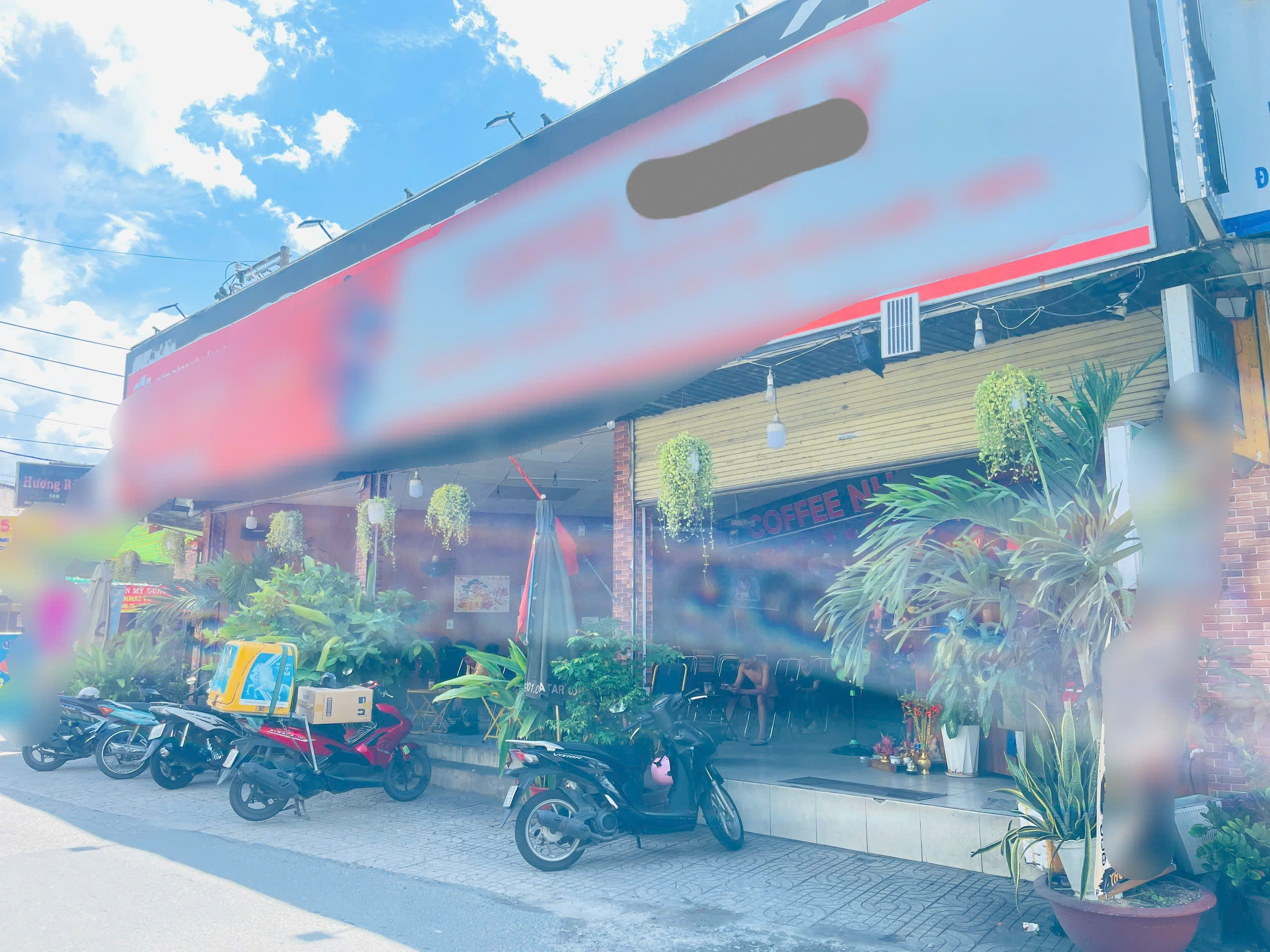 Sang quán cà phê gần Aeon Tân Phú – Bình hưng hoà, Bình Tân