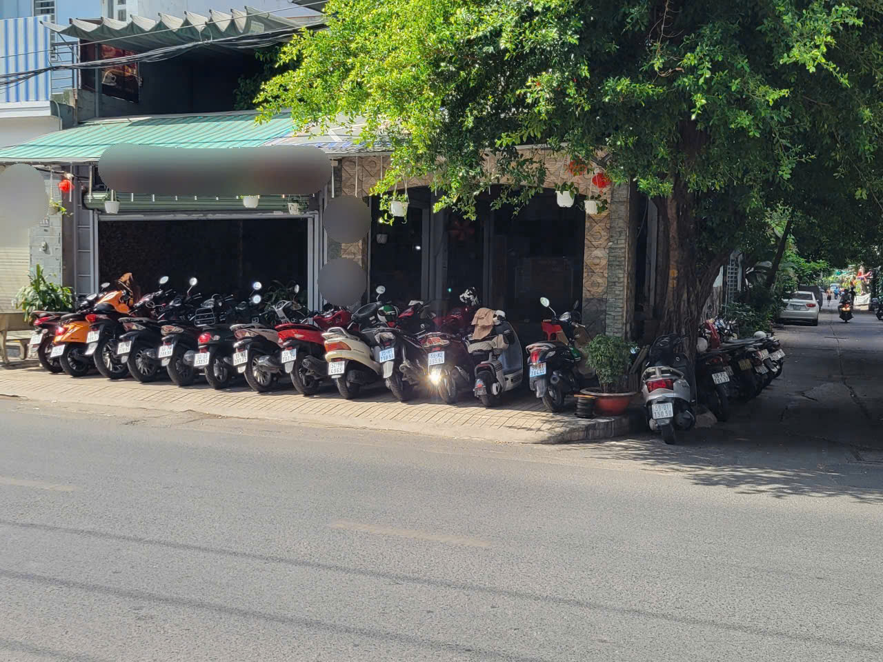 Sang quán cafe căn góc 2 mặt tiền, Bình Hưng Hoà A, Bình Tân