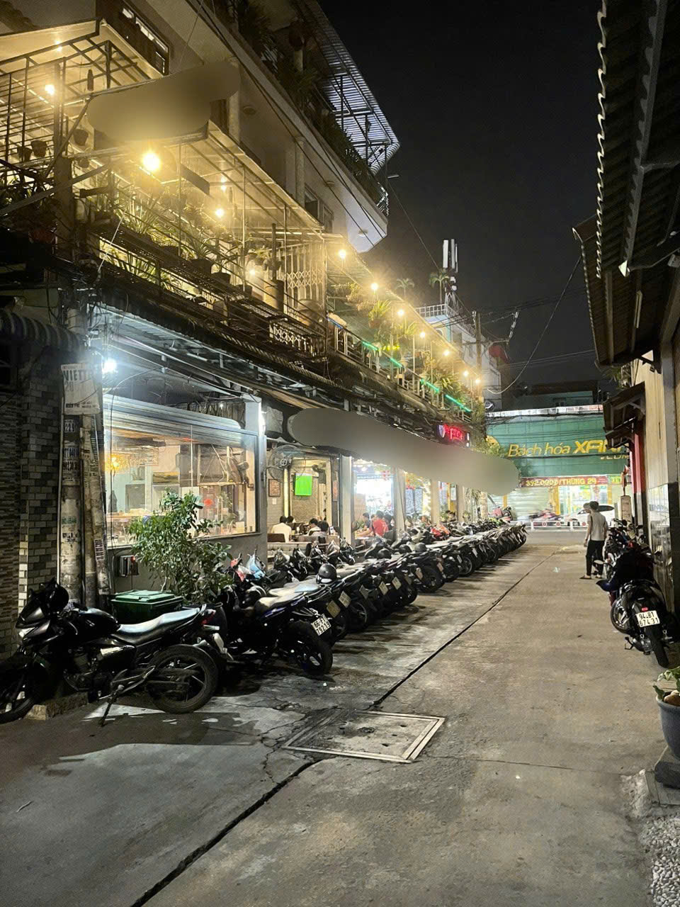 SANG QUÁN CAFE GÓC 2MT – LÊ VĂN QUỚI, BÌNH TÂN