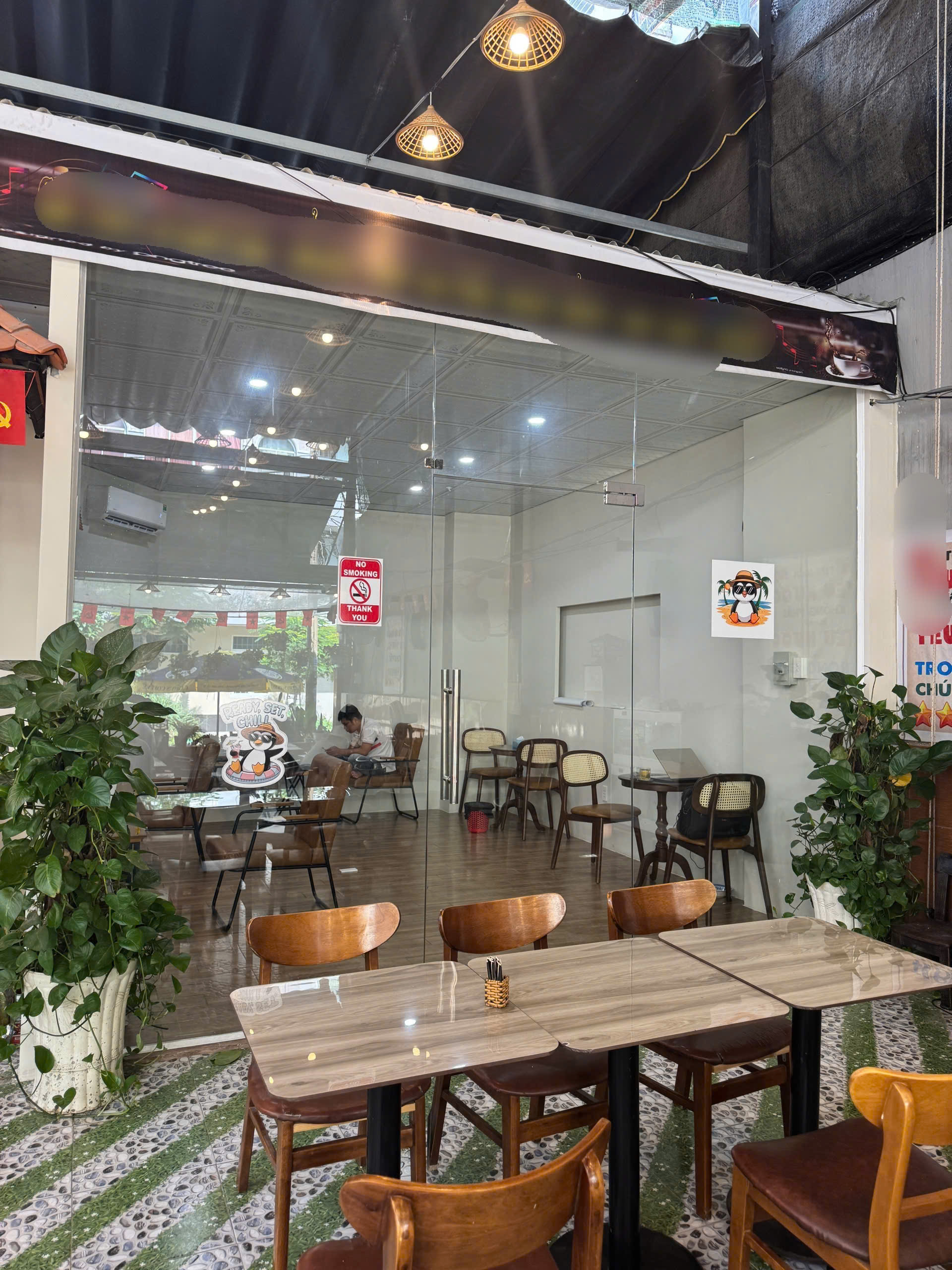 Sang quán cafe sân vườn cá Koi, Tân Tạo, Bình Tân 