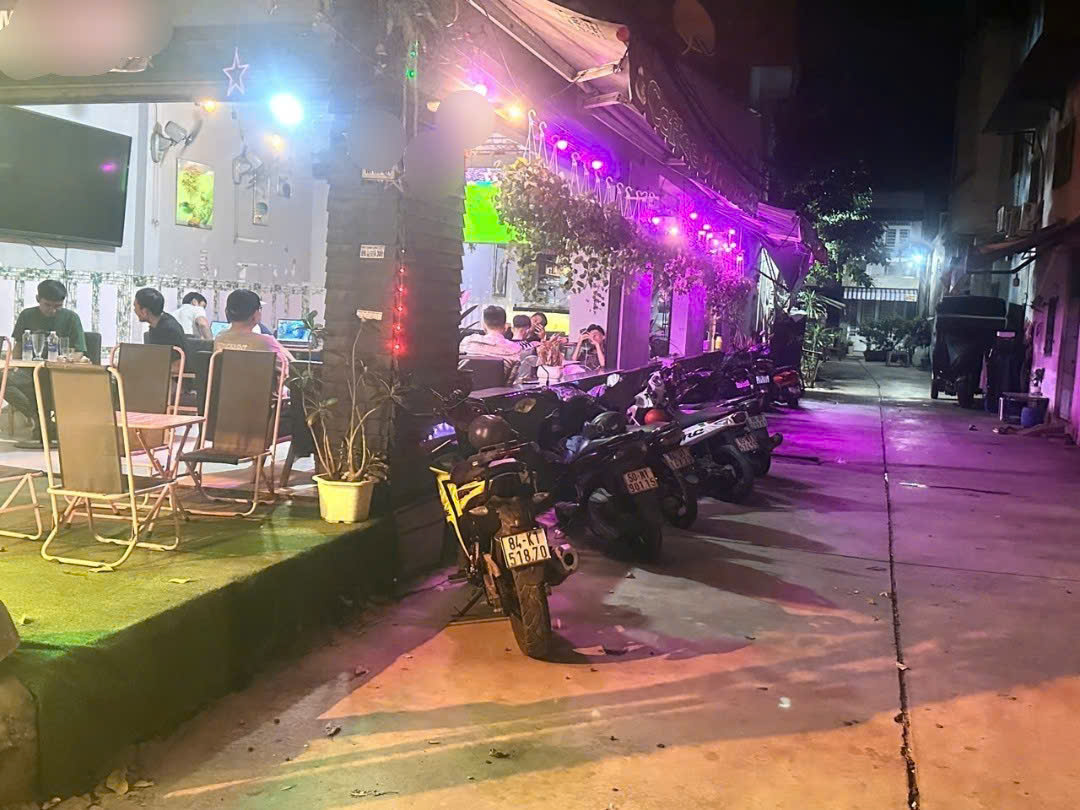 Sang quán cafe góc 2 MT đường lớn , BHH A , Quận Bình Tân 