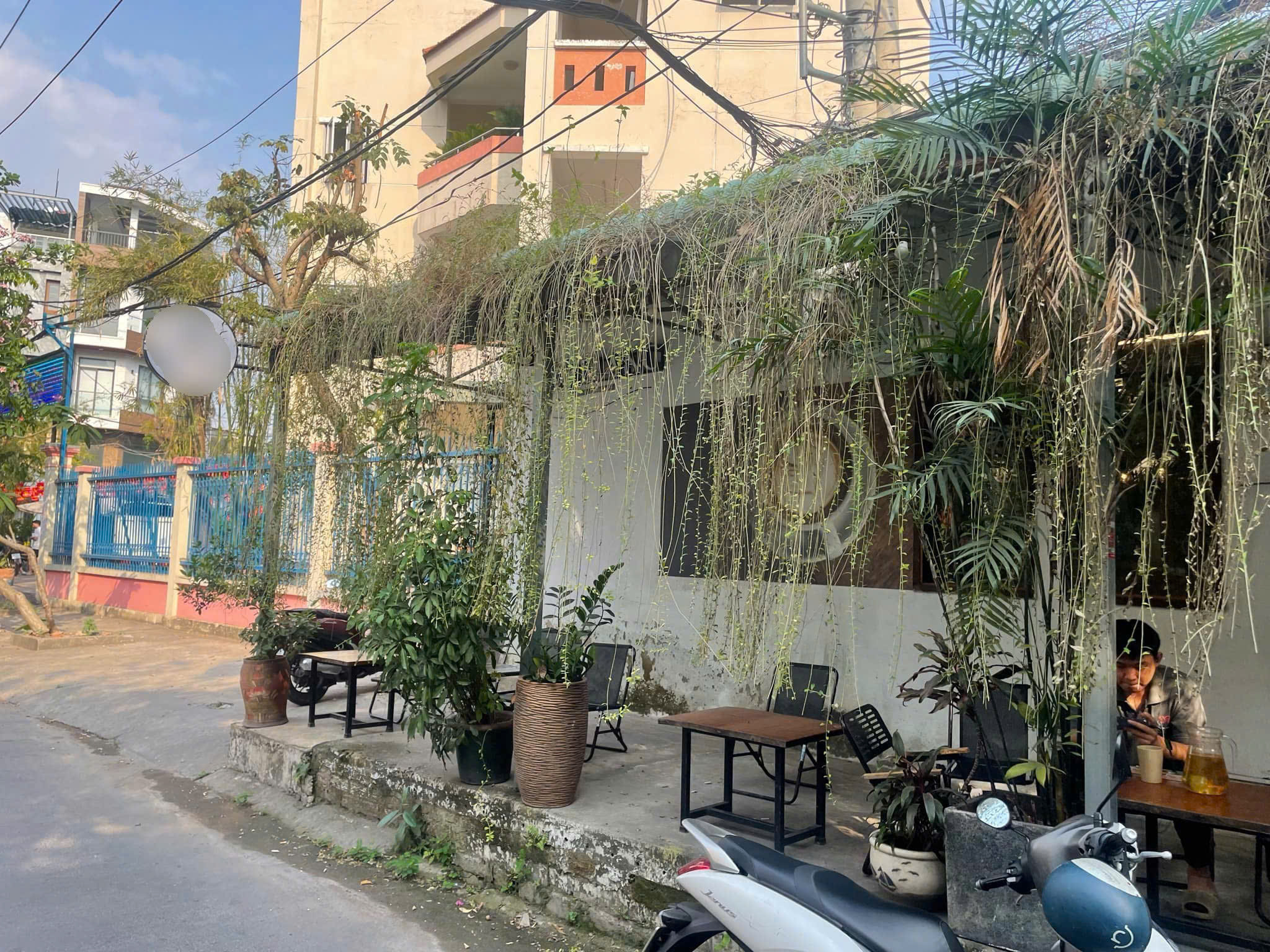 Cần sang quán cafe – Võ Oanh, P.25, Bình Thạnh