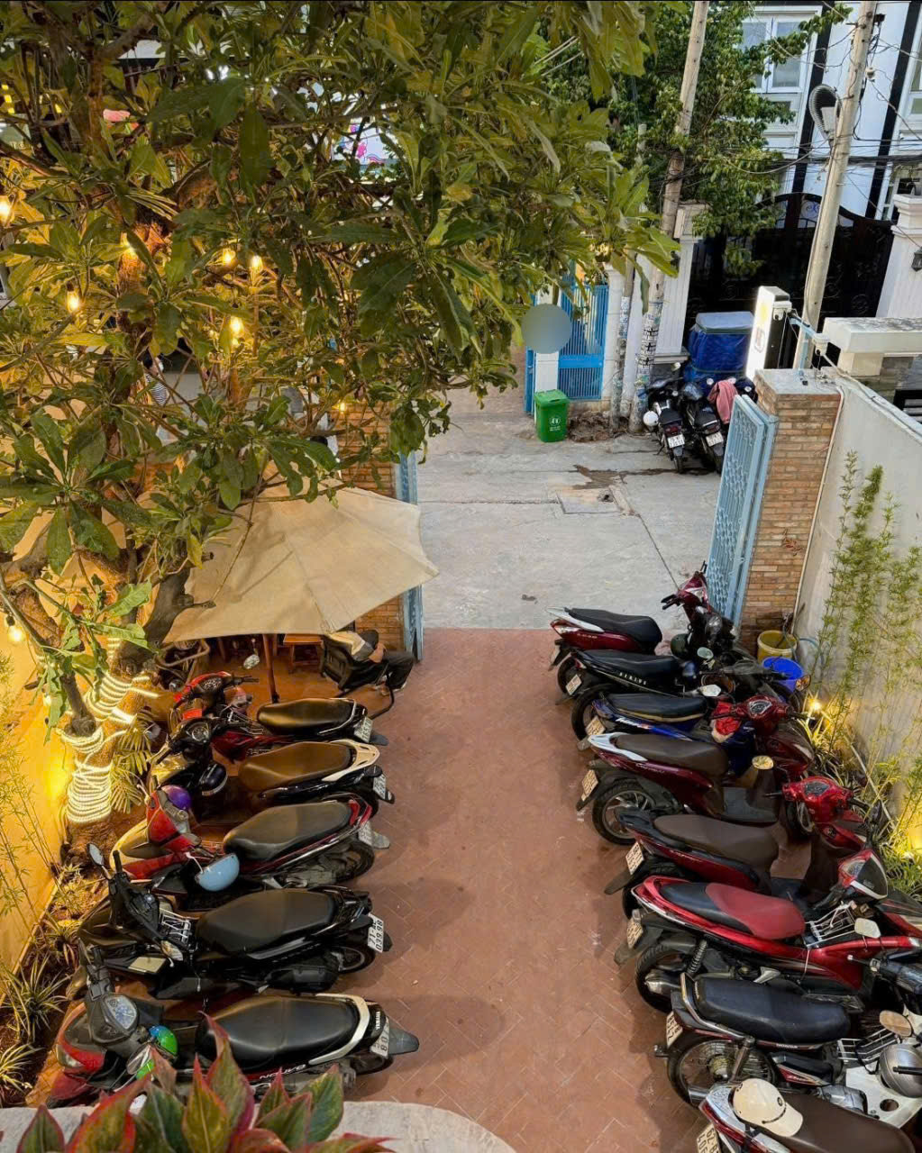 Sang quán cafe 1 trệt 2 lầu – Nguyễn Gia Trí, P.25, Bình Thạnh
