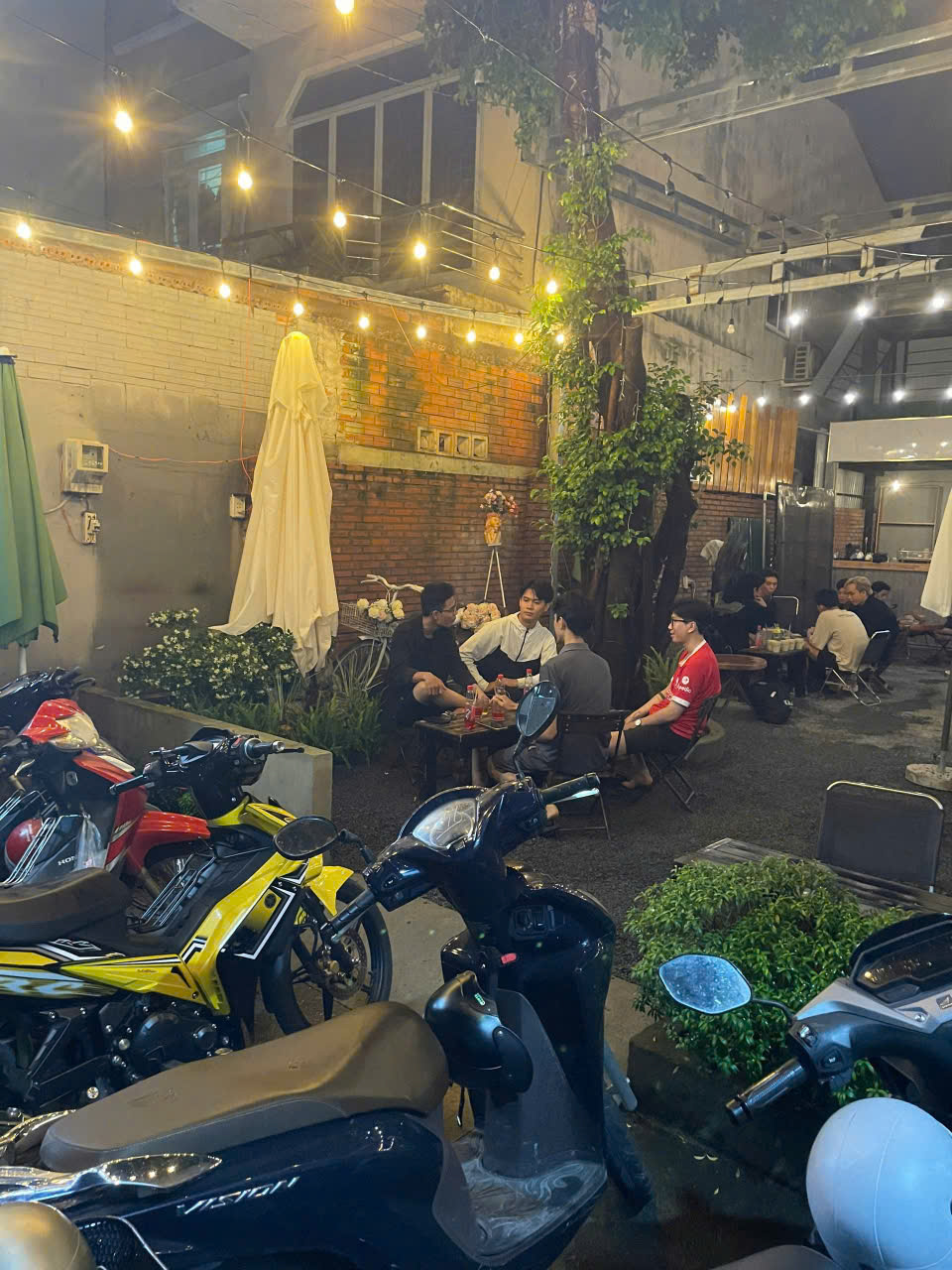 Sang quán cafe đẹp , khu vực đông dân cư , phường 6, Gò Vấp