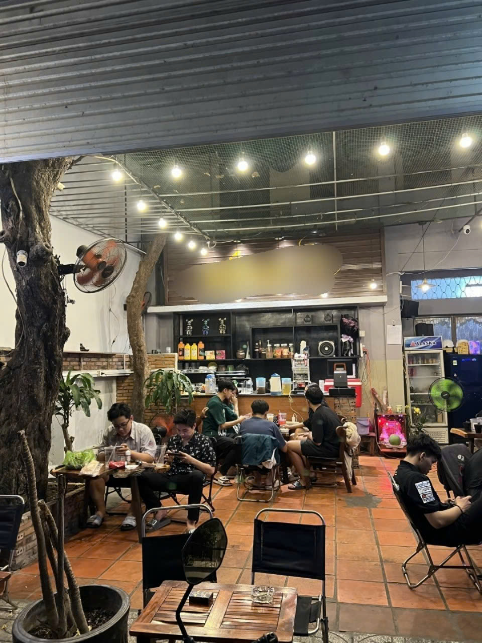 sang quán cafe thoáng mát rẻ Gò Vấp