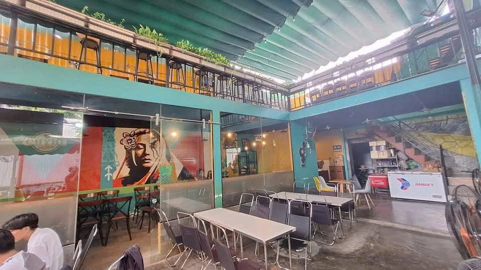 Sang nhượng quán cafe ngay Đại Học Văn Lang, Gò Vấp