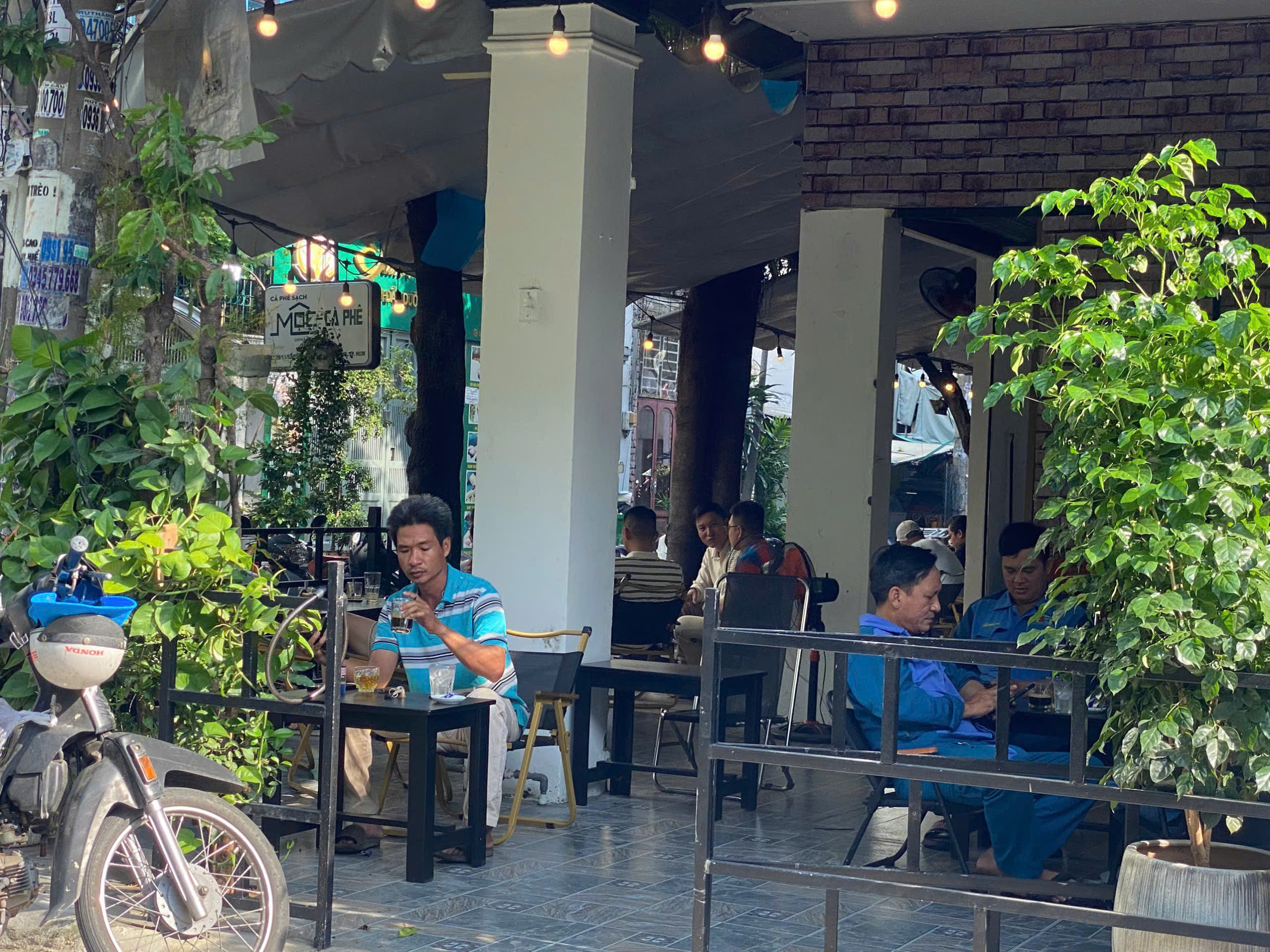 Sang quán cafe 2MT khu sầm uất, Lê Đức Thọ, Gò vấp