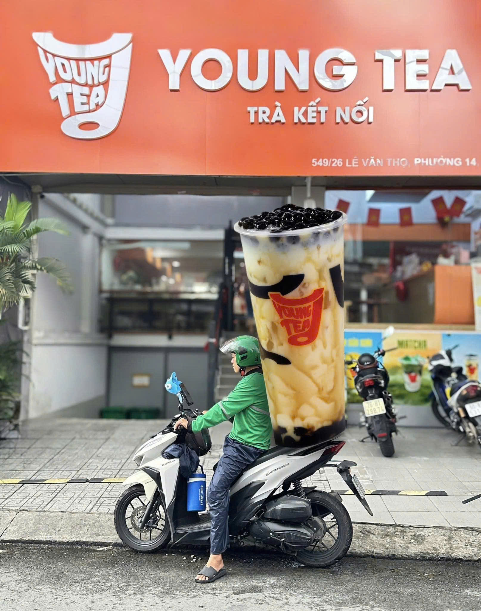 SANG TIỆM TRÀ SỮA – FULL NỘI THẤT, VÀO KINH DOANH NGAY