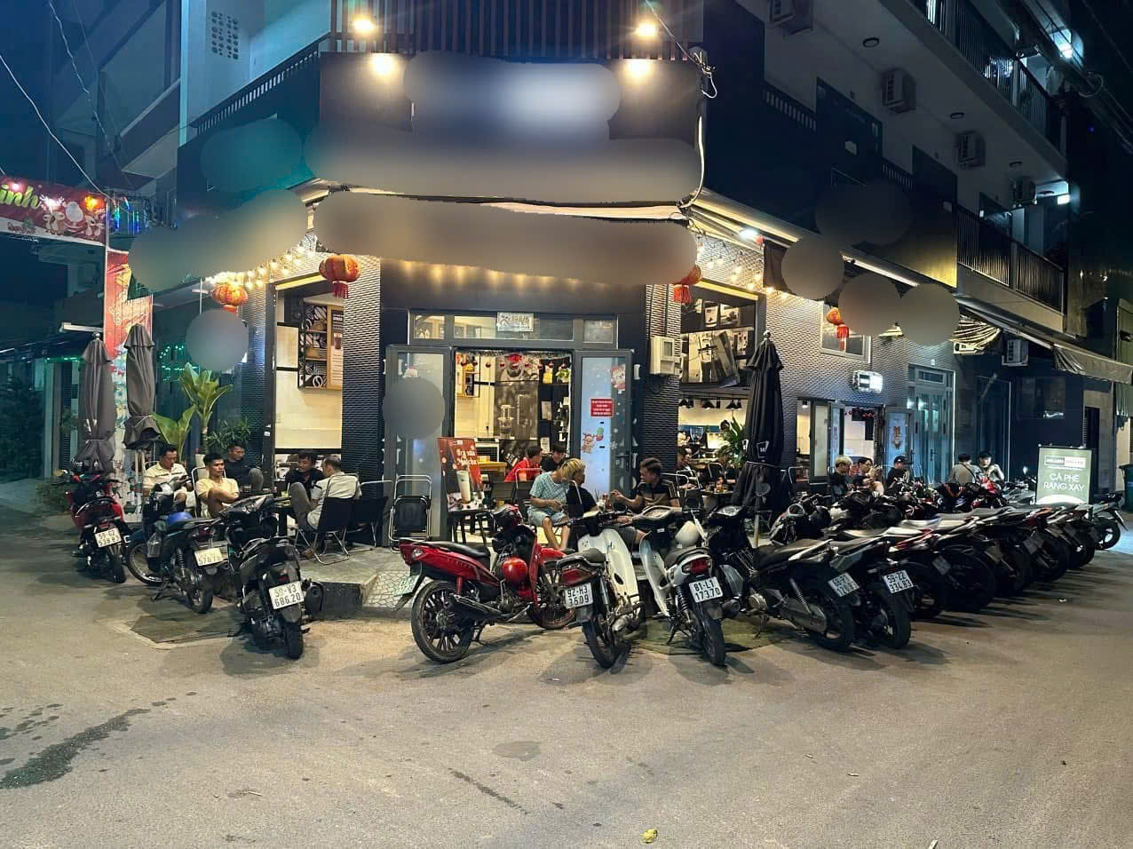 Sang quán cafe góc 2 mặt tiền, vị trí đẹp, vỉa hè rộng, có gác ở lại, máy lạnh đầy đủ. Phường 8, Gò Vấp 