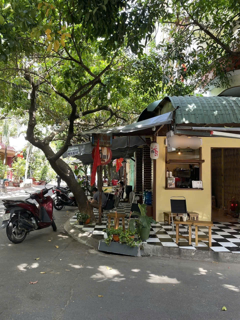Sang gấp quán cafe góc 2 mặt tiền –  P.17, Gò Vấp