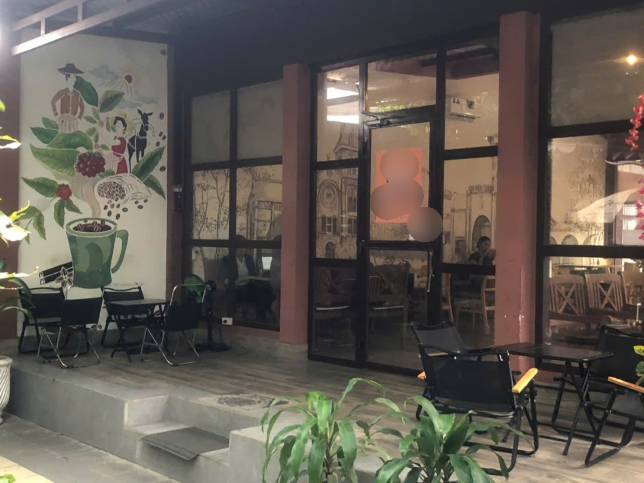 Sang quán cafe sân vườn diện tích rộng 1000m2 , Hocmon ,TP.HCM