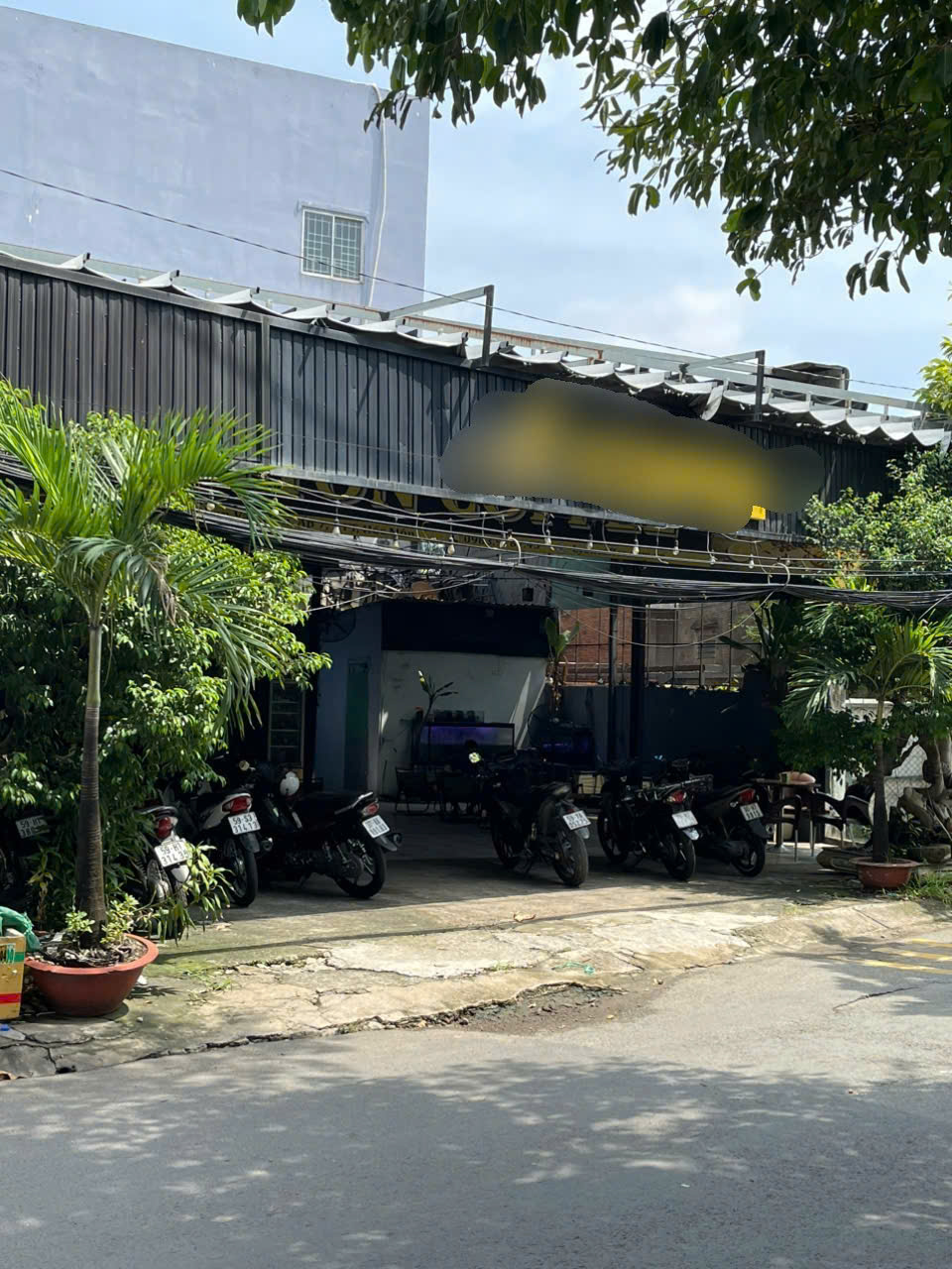 Sang nhượng quán cà phê khu Phan Văn Hớn, Bà Điểm, Hóc Môn