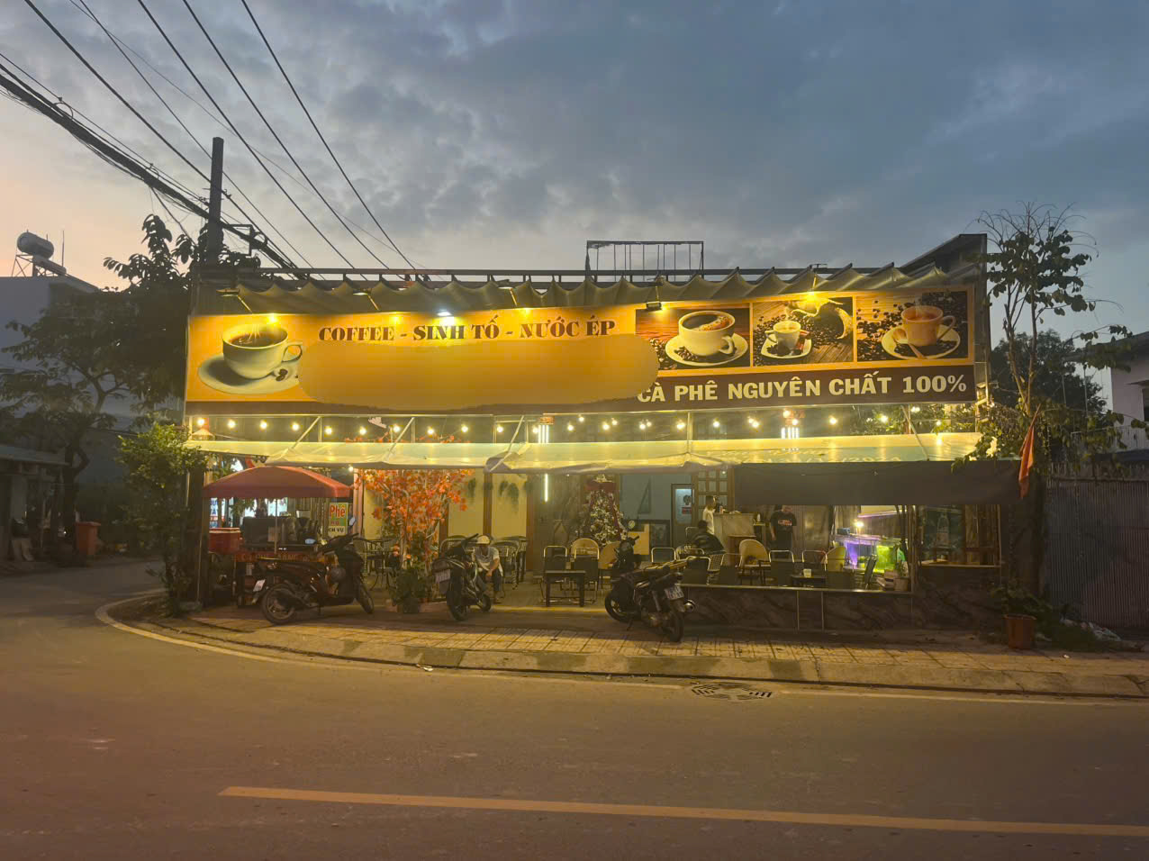 Sang lại quán cà phê góc ngã tư Nguyễn Thị Thử, Xuân Thới Sơn, Hóc Môn