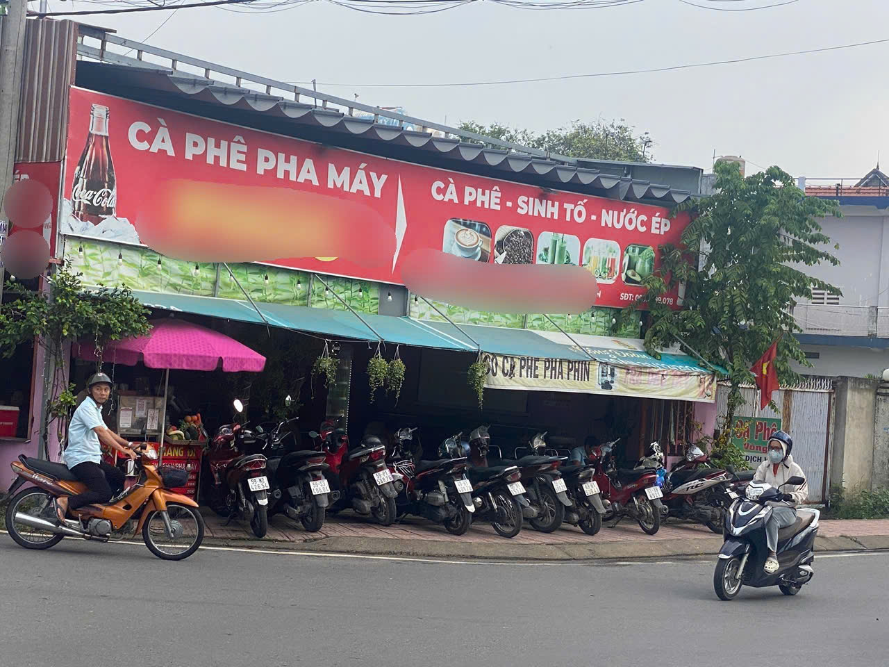 Sang quán cafe góc 2MT ngay ngã tư Hóc Môn 