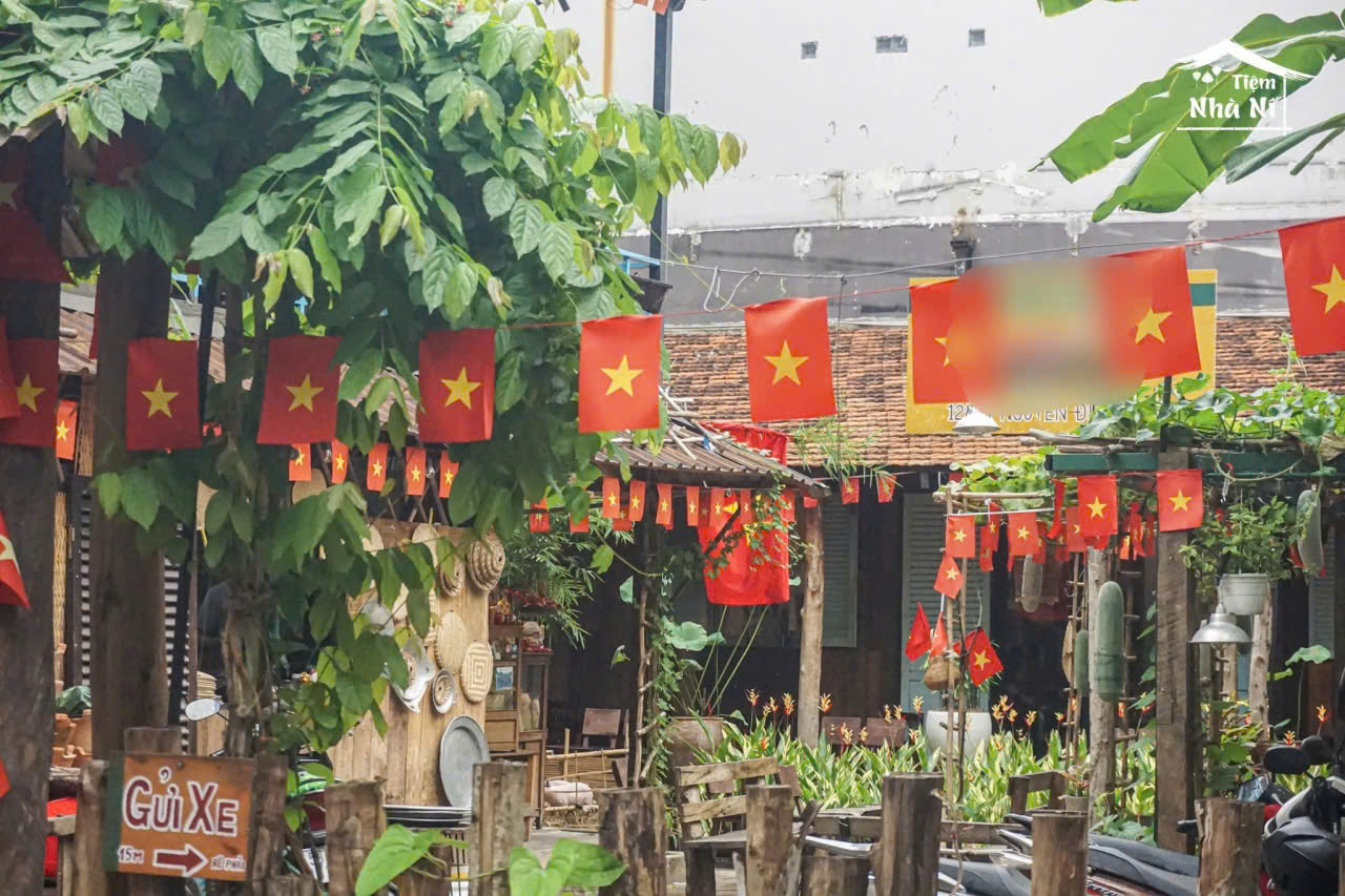 SANG NHƯỢNG QUÁN CÀ PHÊ HOÀI CỔ – PHƯỜNG 8, PHÚ NHUẬN