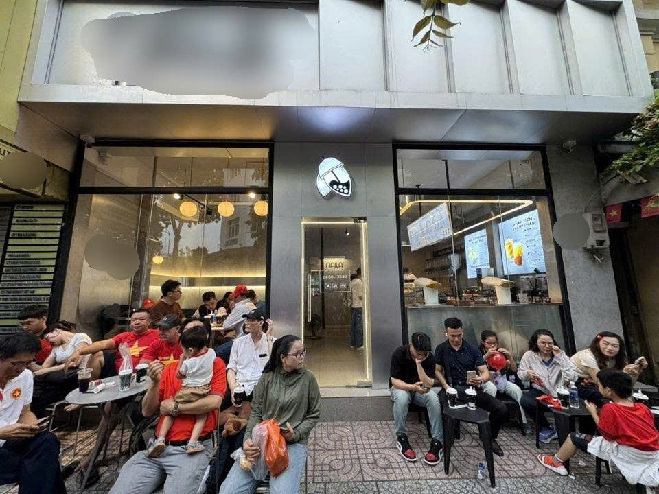 Sang quán Trà Sữa mặt tiền đường lớn, Phường Đa Kao, Quận 1