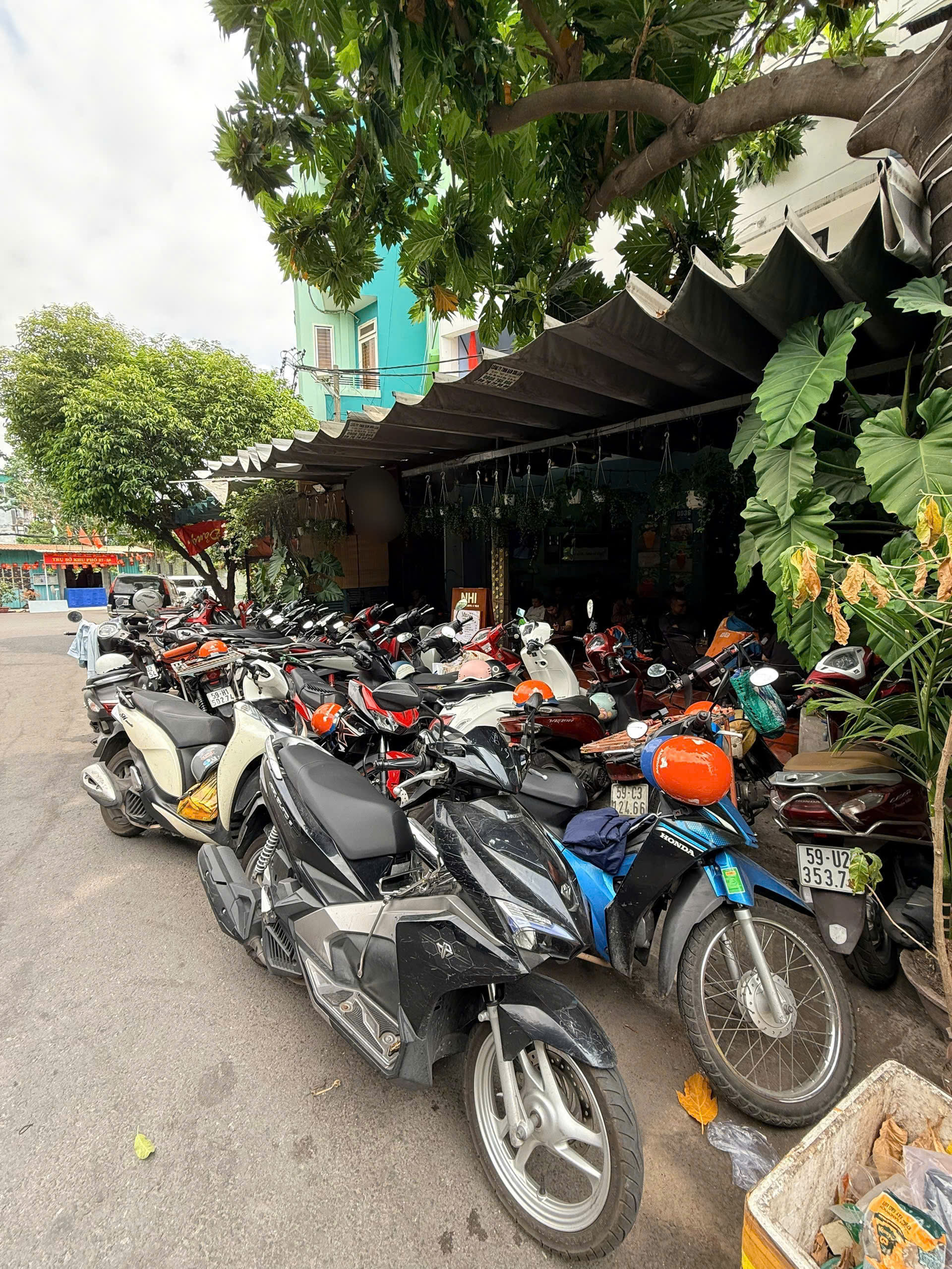 Sang nhượng quán cà phê mặt tiền khu Cư Xá Bắc Hải, Phường Hòa Hưng, Quận 10 