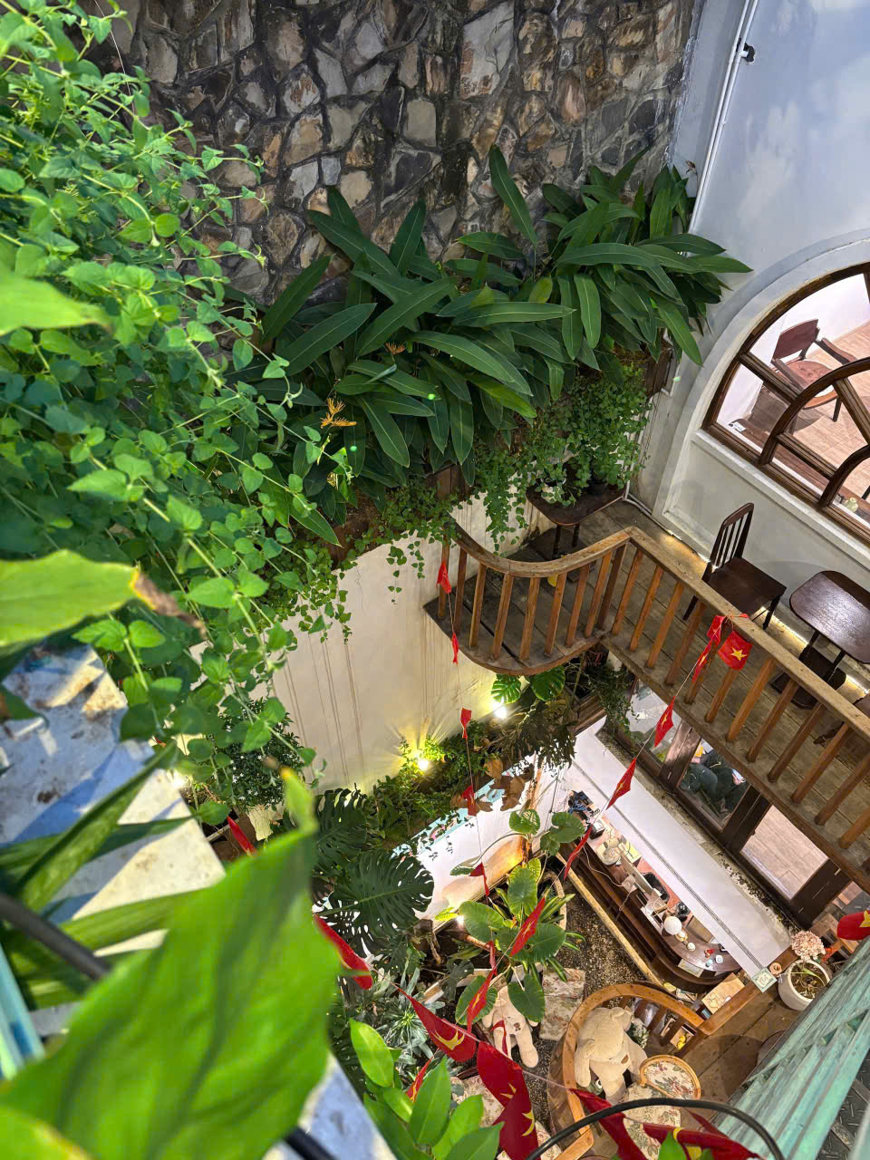 Sang nhượng quán café tâm huyết, gần vạn hạnh Mail, Quận 10