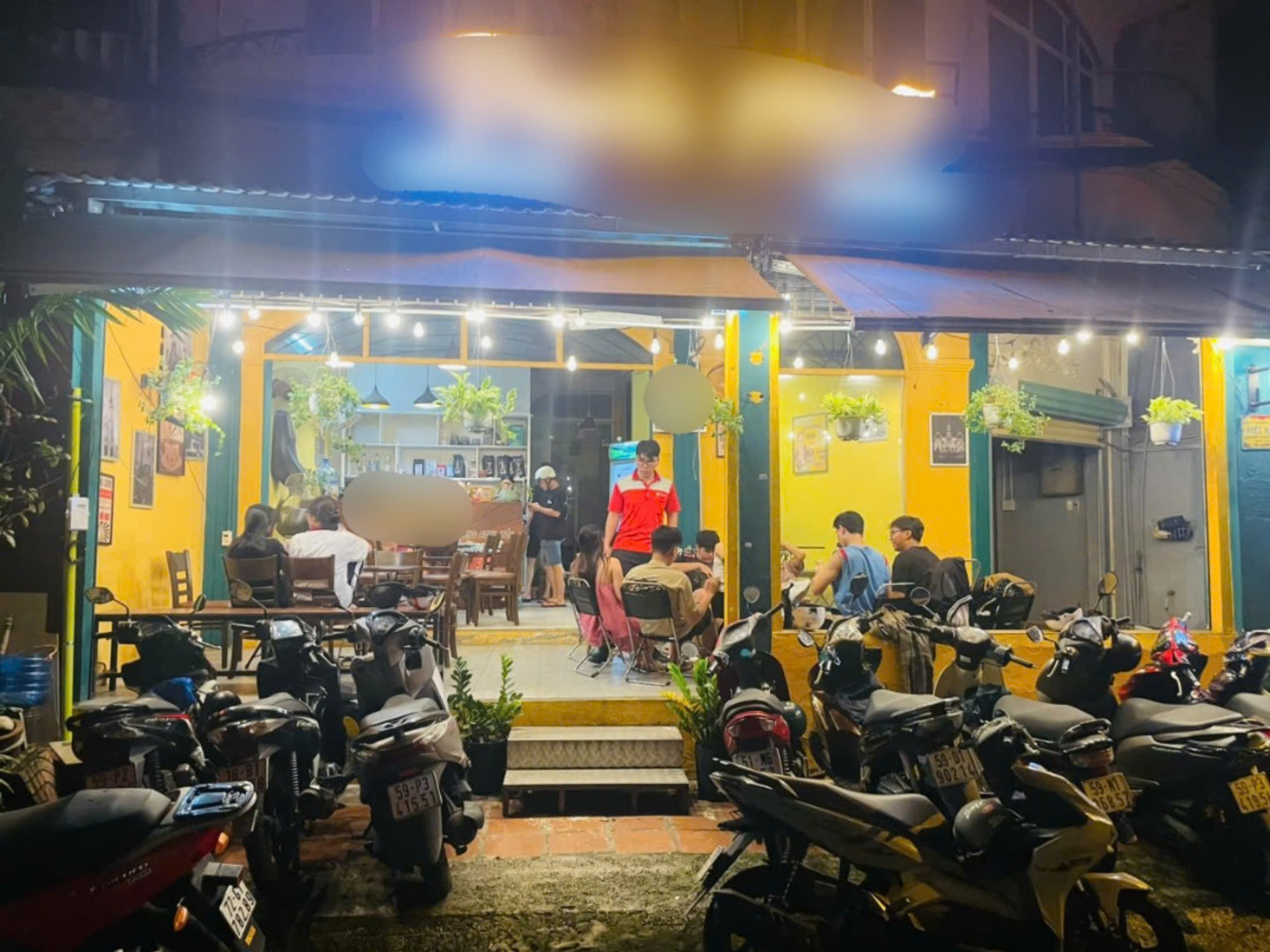 Sang quán cafe xinh tại khu Lữ Gia Phường 15 Quận 11