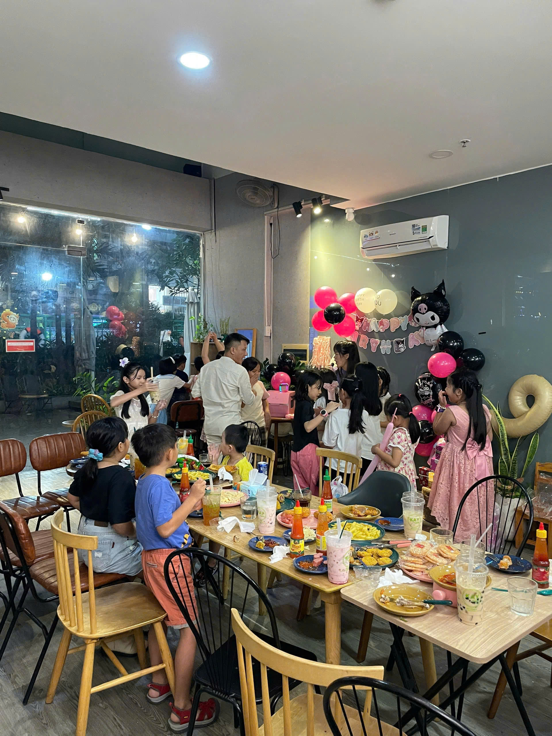 Sang quán cafe shophouse ngay chung cư đẹp sầm uất , P. Tân thới nhất , Quận 12 