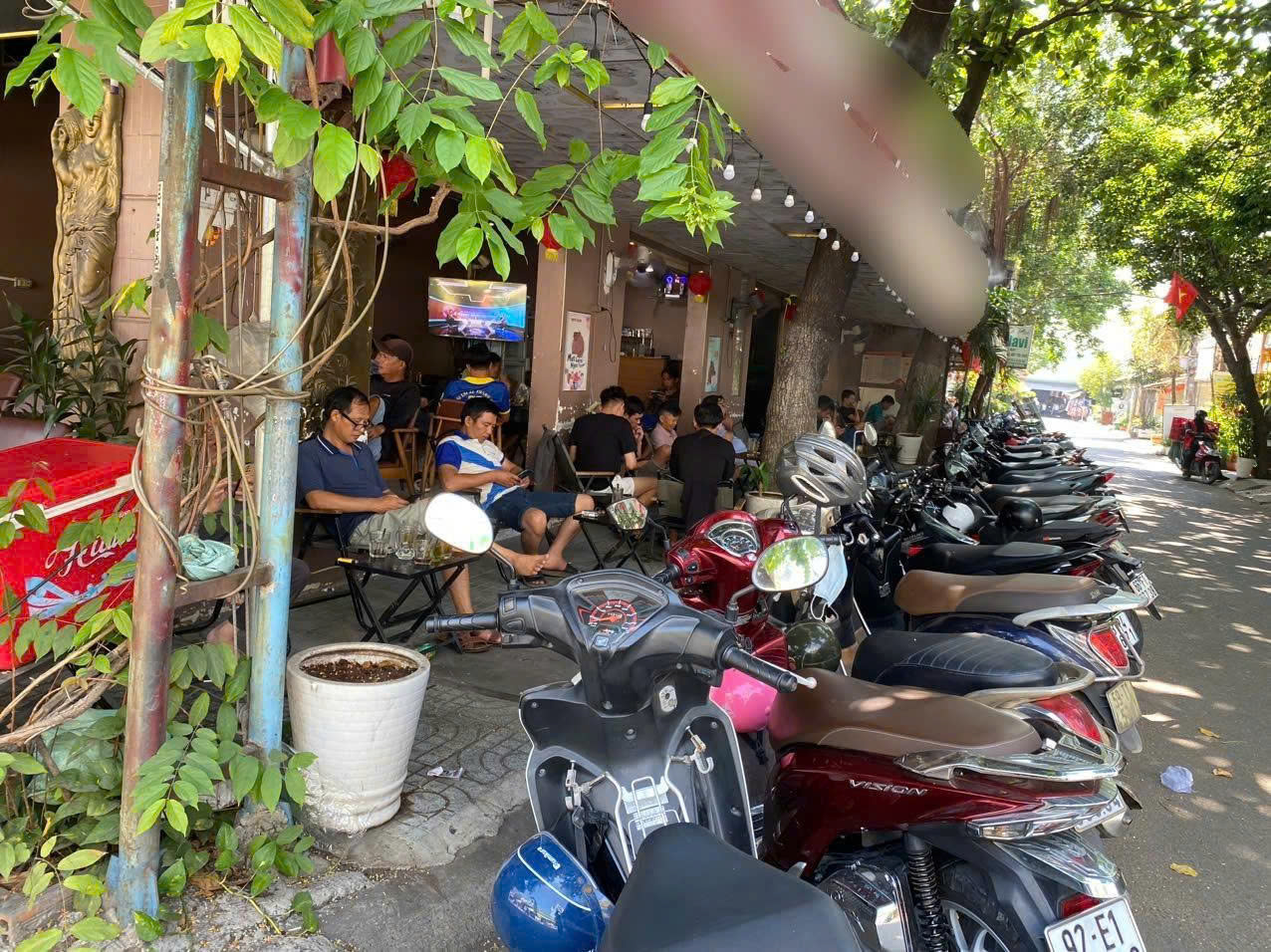 Sang lại quán cafe góc 2 mặt tiền đường lớn, khu vực sầm uất P.Hiệp Thành, Q.12.