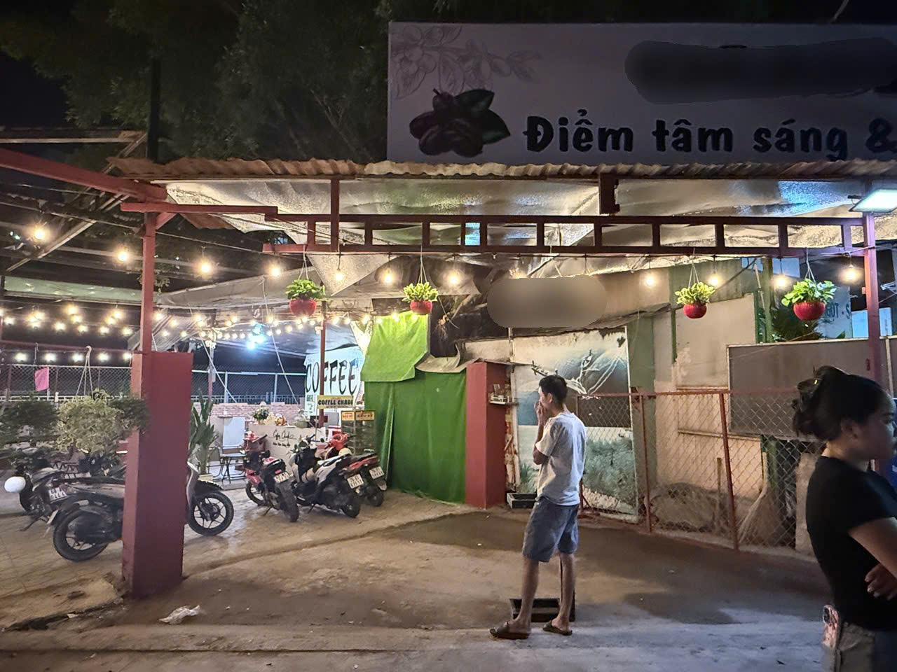 Sang quán cafe mặt tiền đường Hà Huy Giáp, Thạnh Lộc, Quận 12