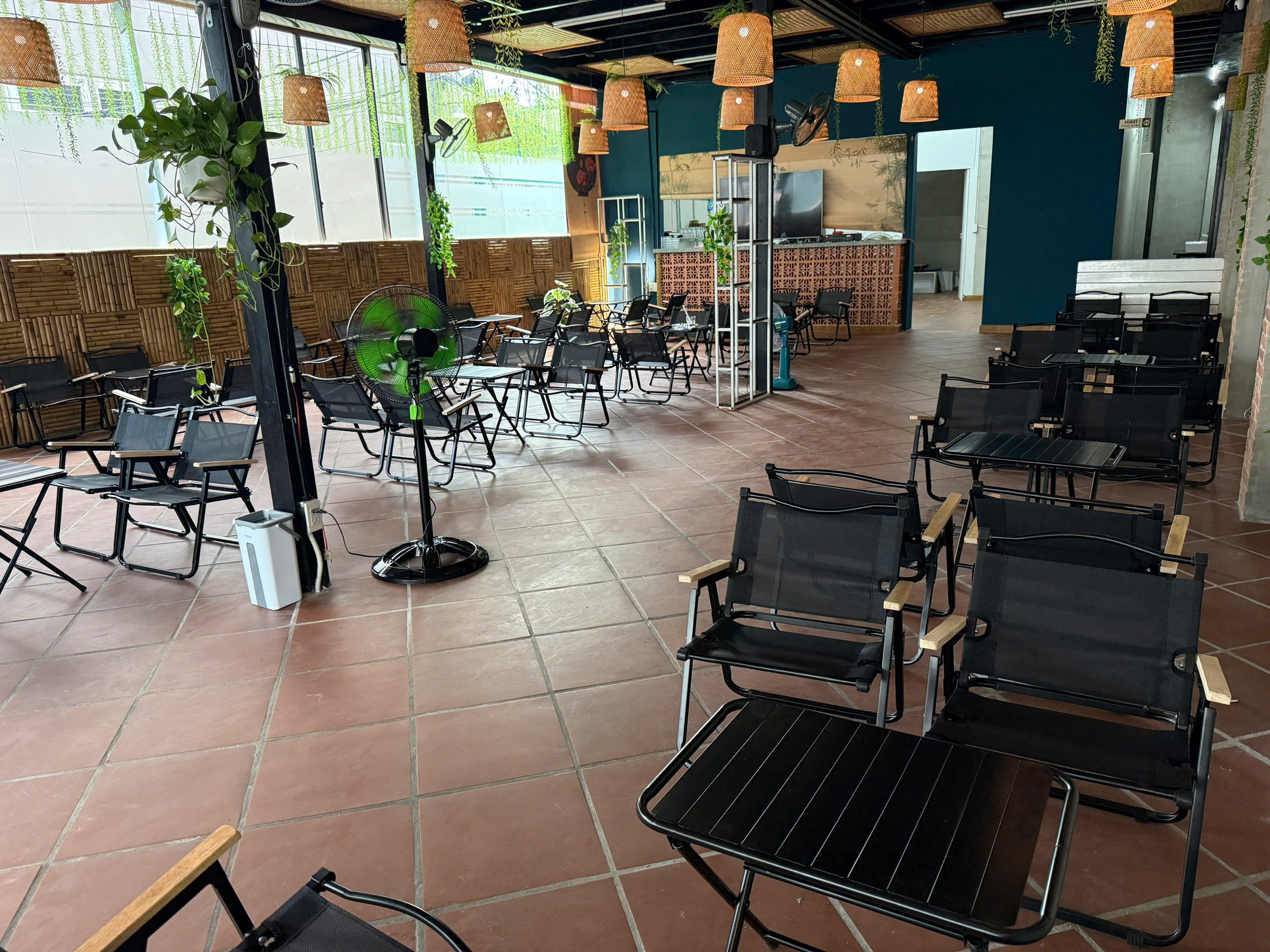 Sang quán cafe mặt tiền đường, Bình Trưng Tây, Quận 2