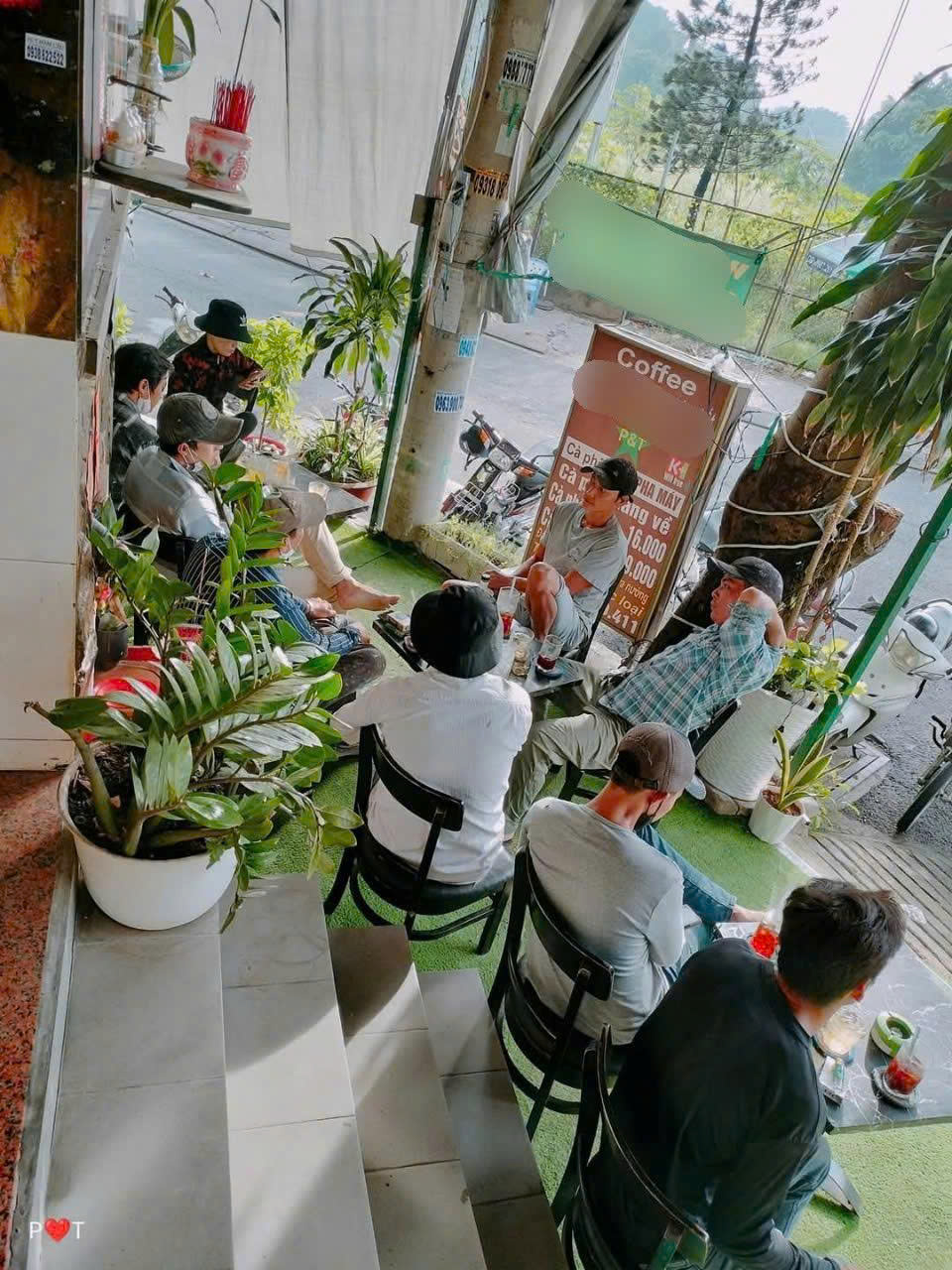 Sang quán cafe góc 2MT, P10, Quận 6 