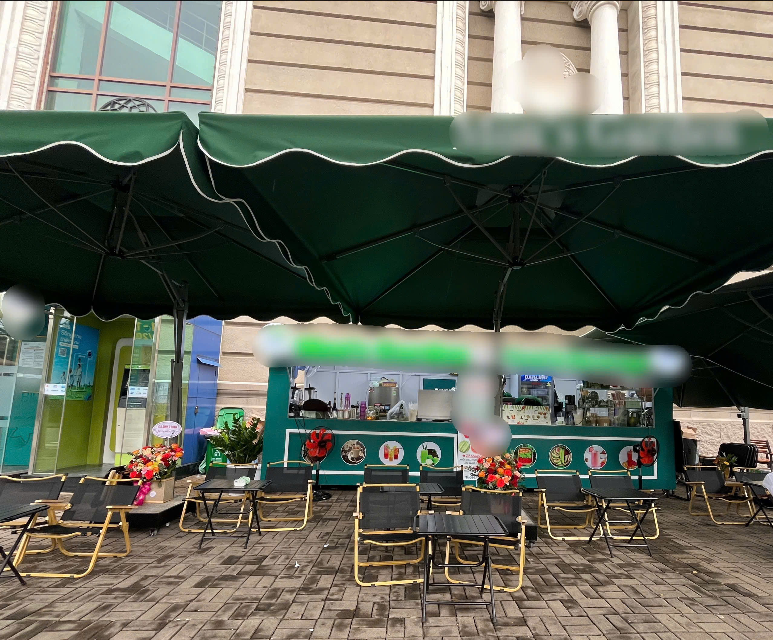 Sang quán ăn & cafe tại tòa nhà Paragon, đường Nguyễn Lương Bằng, khu Phú Mỹ Hưng, Quận 7.