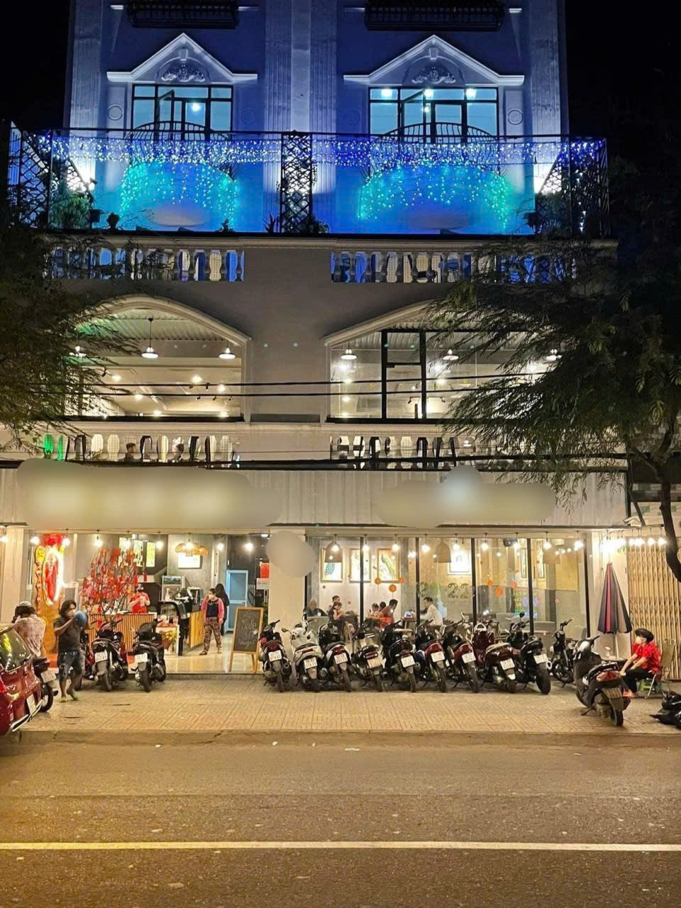 Sang quán cafe mặt tiền 11m, Phường 14, Quận 8
