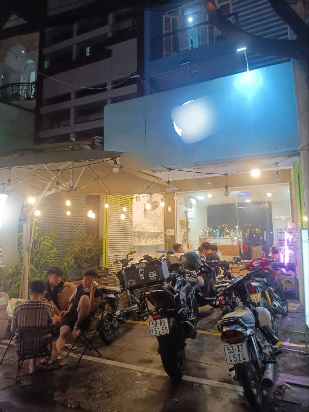 Sang mặt bằng quán cafe mặt tiền đường lớn , Phường Tân Phú  , Quận 9  