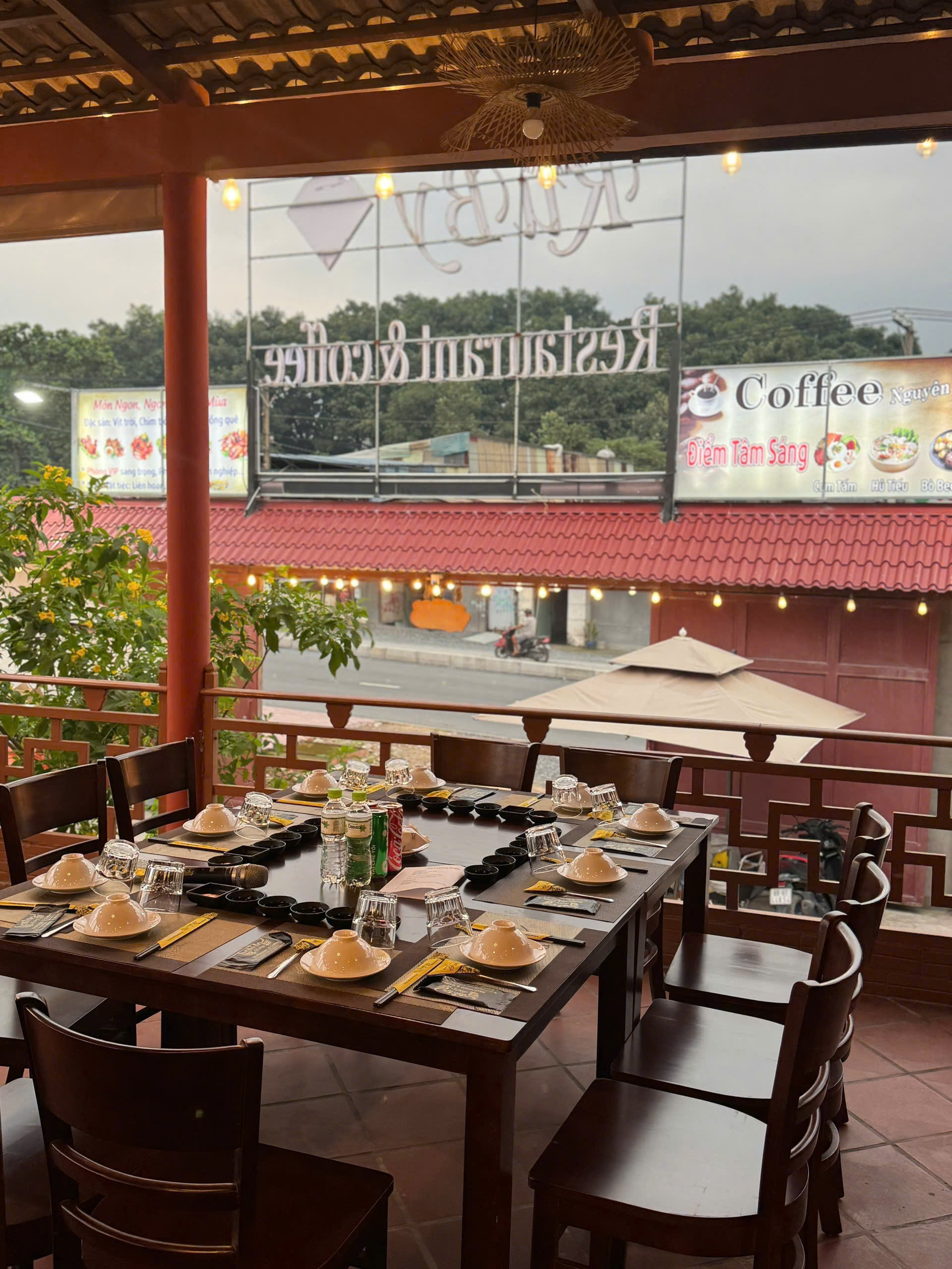 SANG NHƯỢNG HOẶC CHO THUÊ LẠI QUÁN CAFE MẶT TIỀN HOÀNG HỮU NAM, QUẬN 9