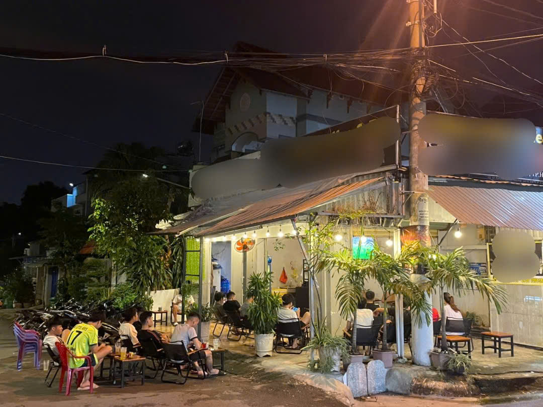 Sang quán cafe góc 2MT , Phường Hiệp Phú , Quận 9 