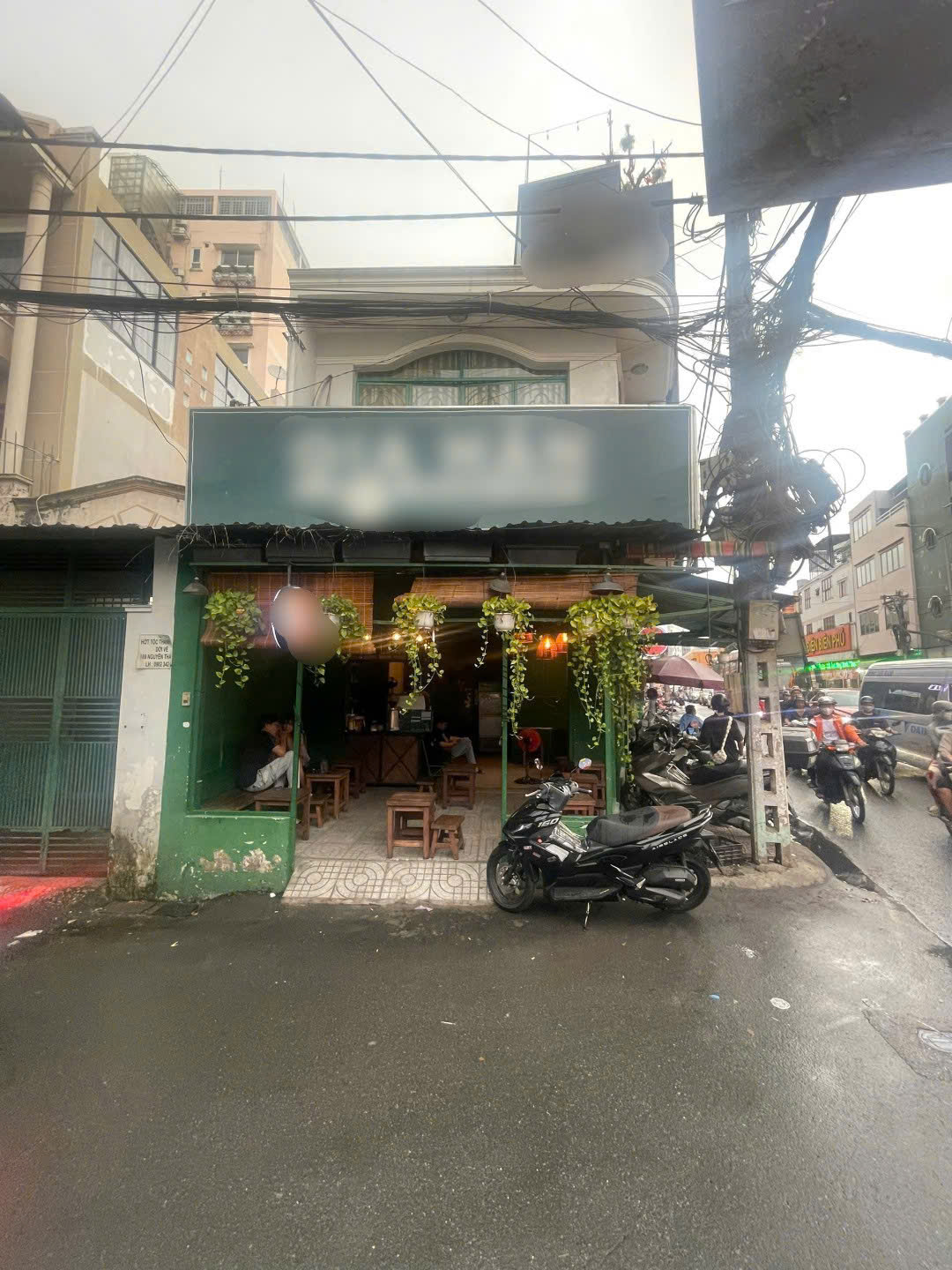 Sang gấp quán cafe góc 2MT , Phường 4 , Quận Tân Bình