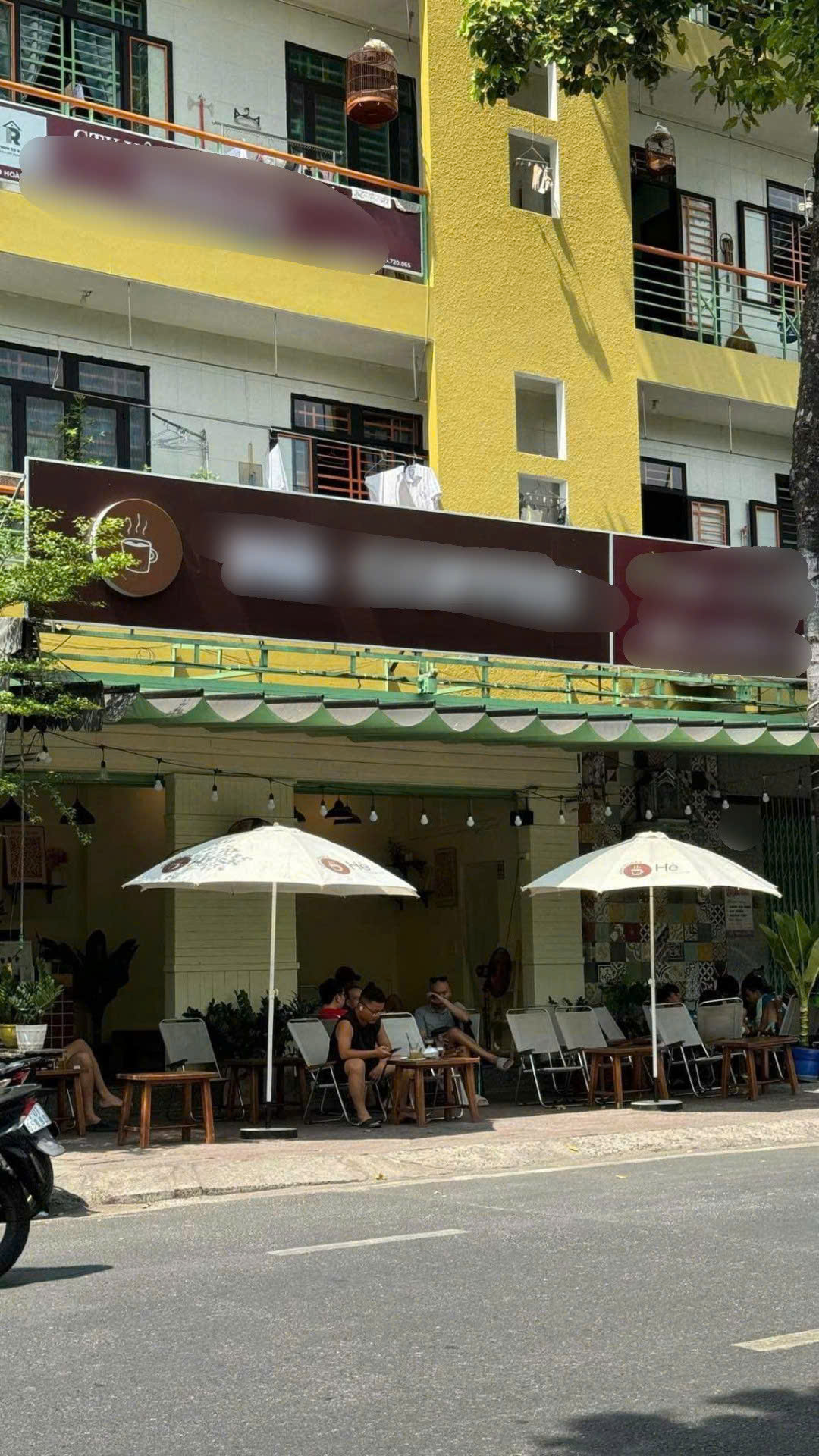 Sang quán cafe mặt tiền đường lớn , view bờ kè , Quận Tân Bình 