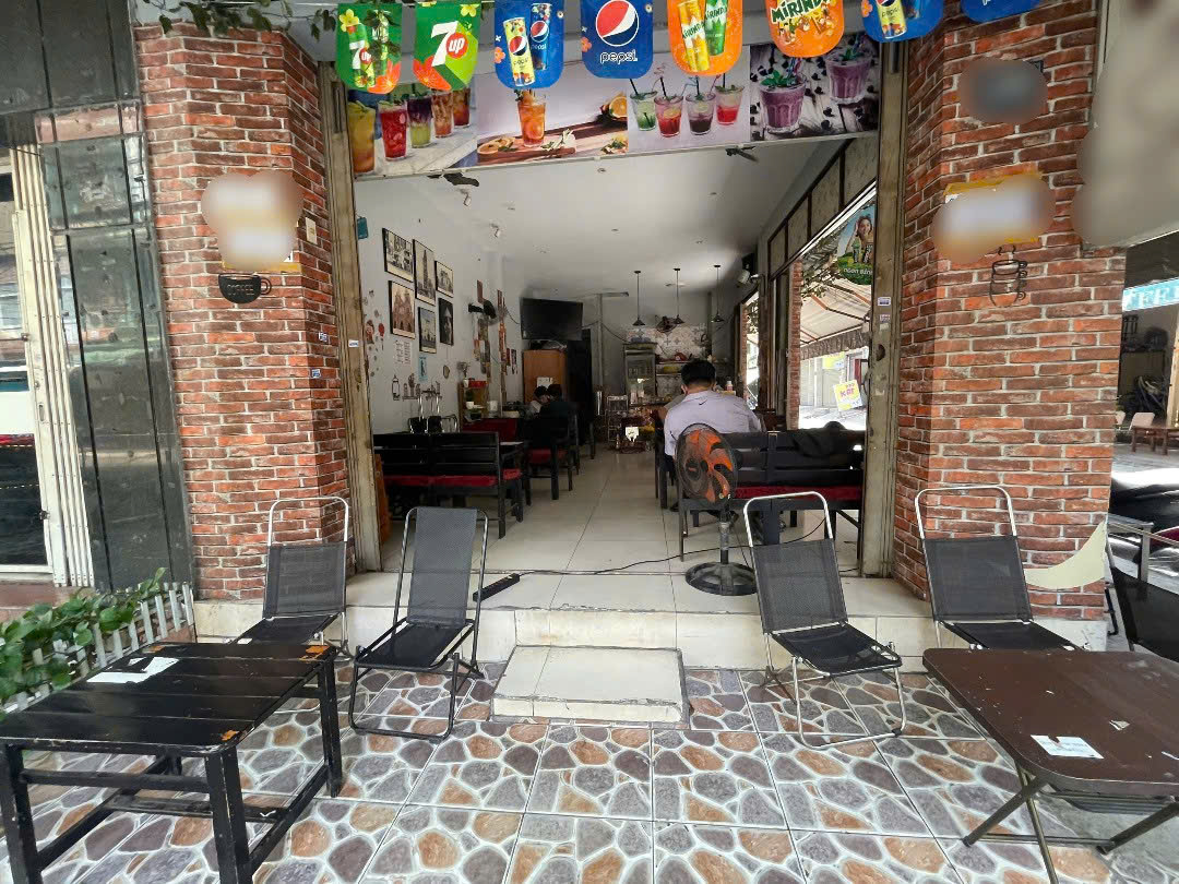 Sang quán cafe 2MT khu bàu cát , phường 12 , Quận Tân Bình