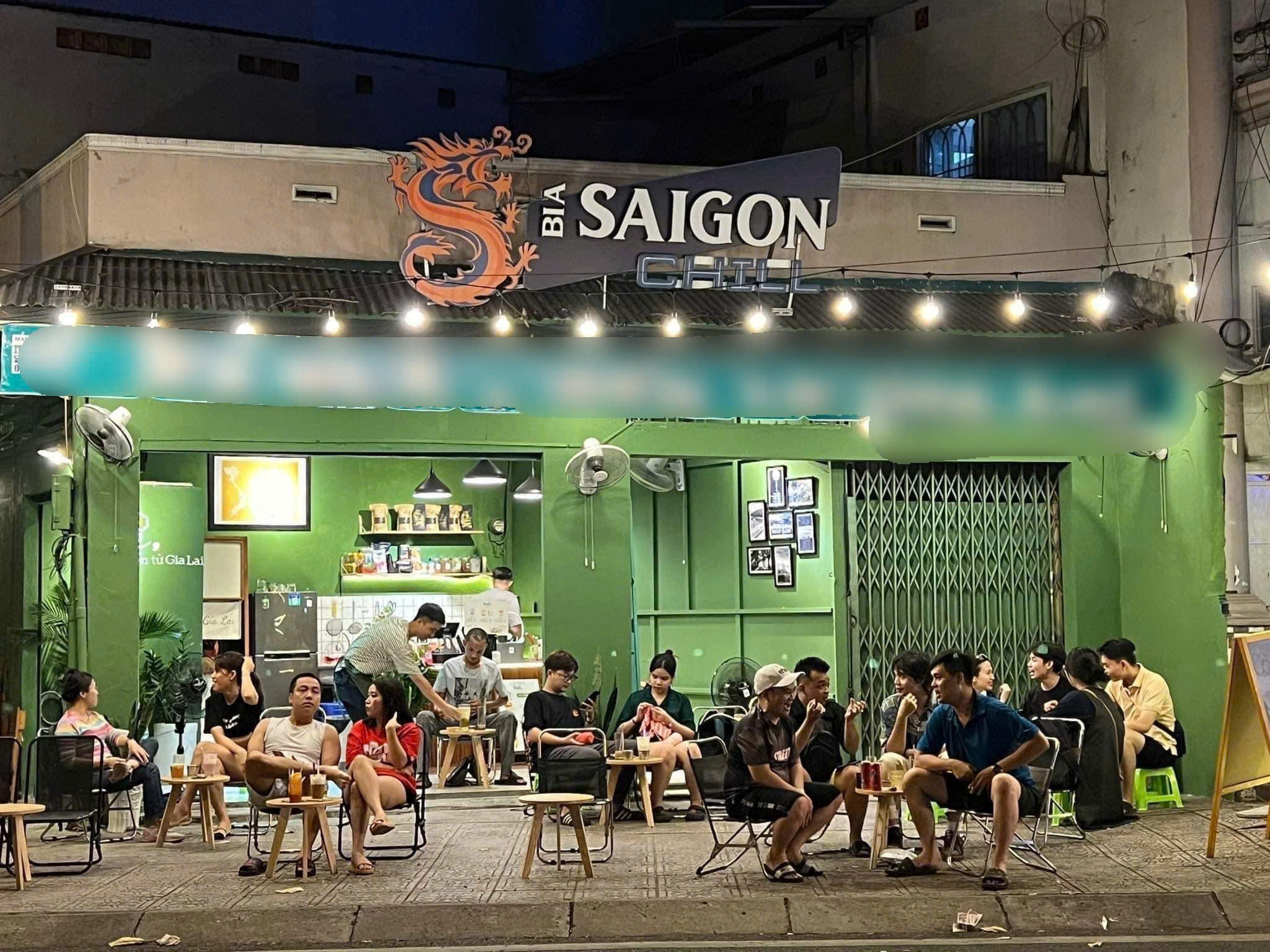 Sang quán cà phê mặt tiền đường Hoàng Sa – khu vực sầm uất, Tân Bình. 