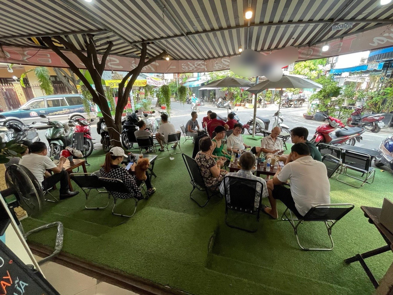 Sang quán cafe đang hoạt động ổn định ngay góc ngã tư Phường Tân Thành Phường Tân Thành , Q Tân Phú.