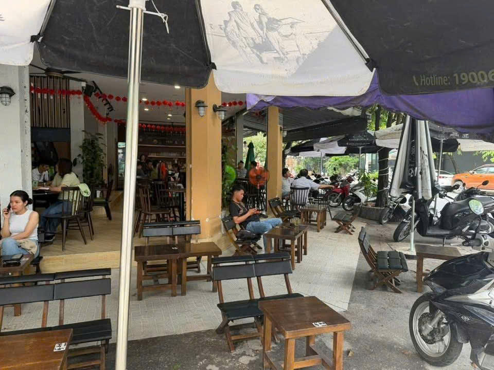 Sang nhượng quán cà phê góc 2 mặt tiền – Phường Tân Sơn Nhì, Tân Phú