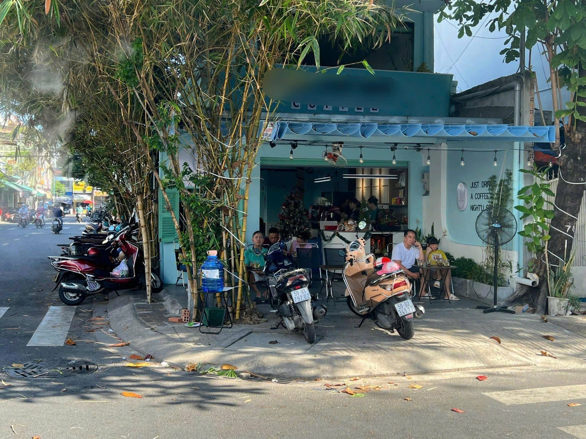 Sang quán cafe góc 2MT, Phú Thạnh, Tân Phú 