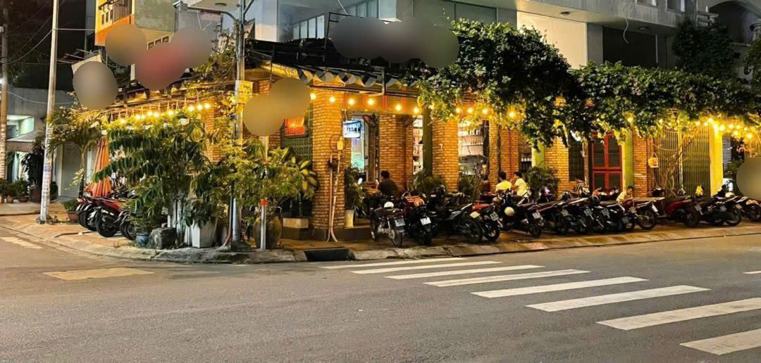 Sang quán cafe góc 2MT đường lớn , Tân Quý , Tân Phú 