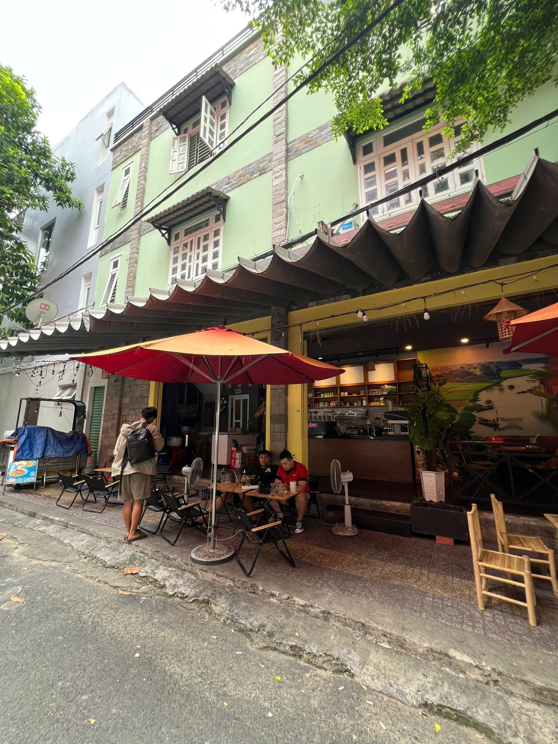 Sang nhượng quán cafe góc 2 mặt tiền đường Tân Sơn Nhì – Tân Phú