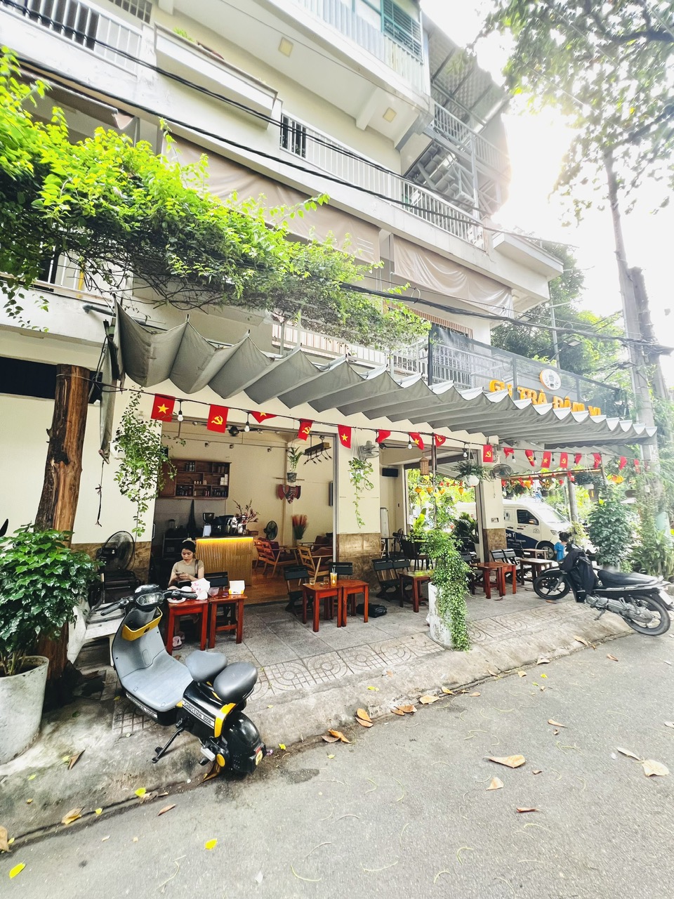 SANG QUÁN CAFE GÓC 2 MẶT TIỀN – PHAN ĐÌNH PHÙNG, TÂN PHÚ