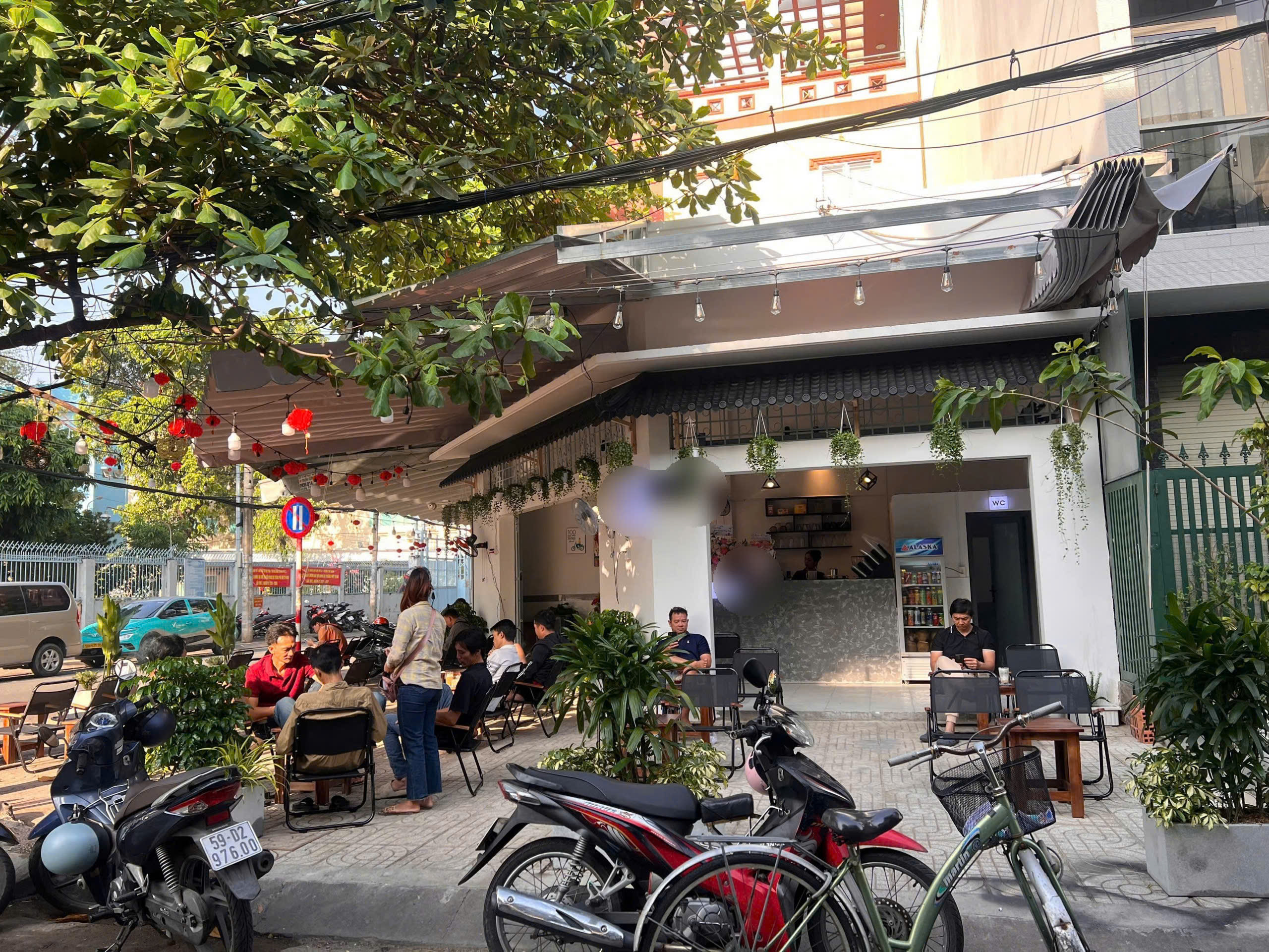 Sang nhượng quán cafe góc 2 mặt tiền, khu Phú Thạnh, Tân Phú