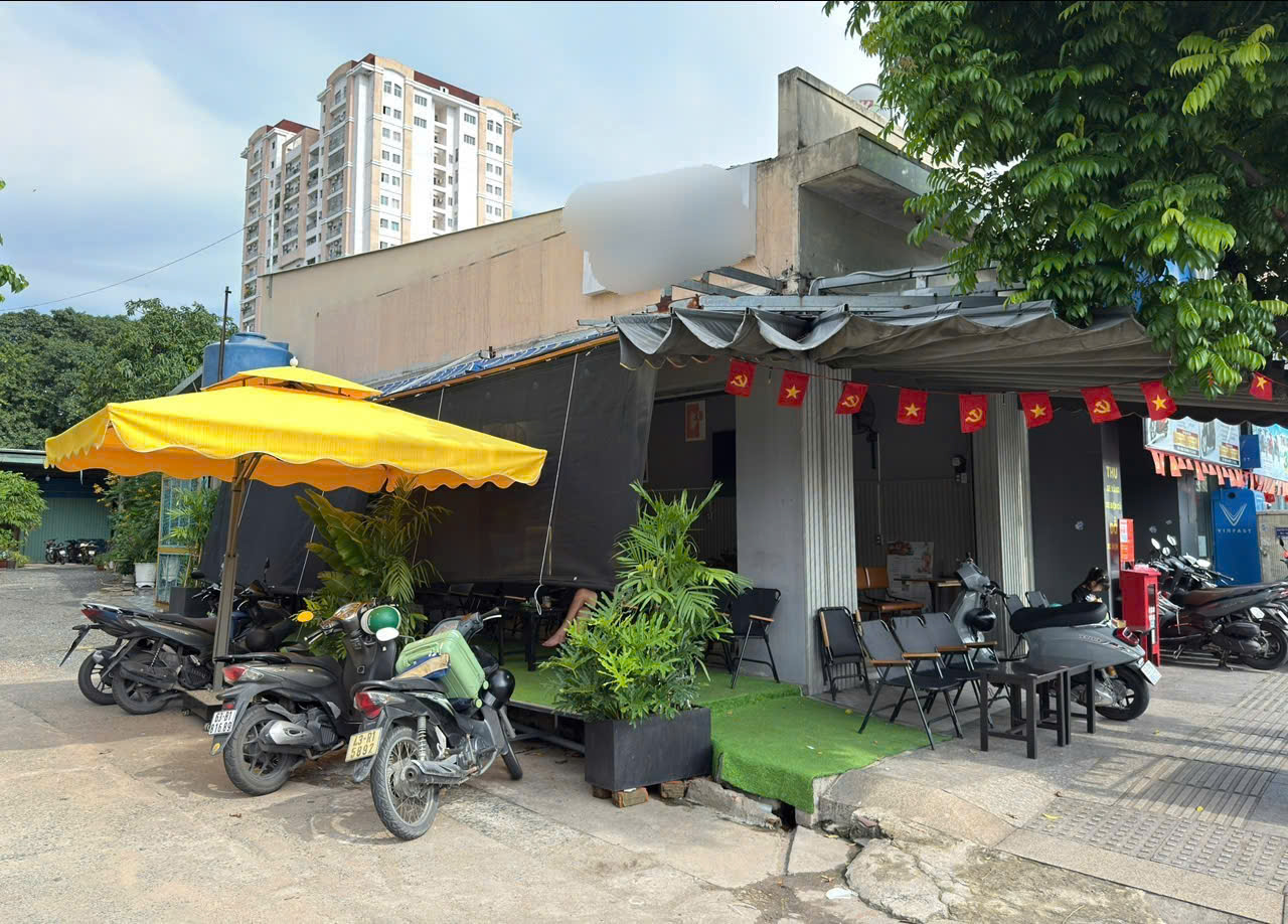 Sang lại quán cà phê góc 2 mặt tiền Lũy Bán Bích, Tân Phú