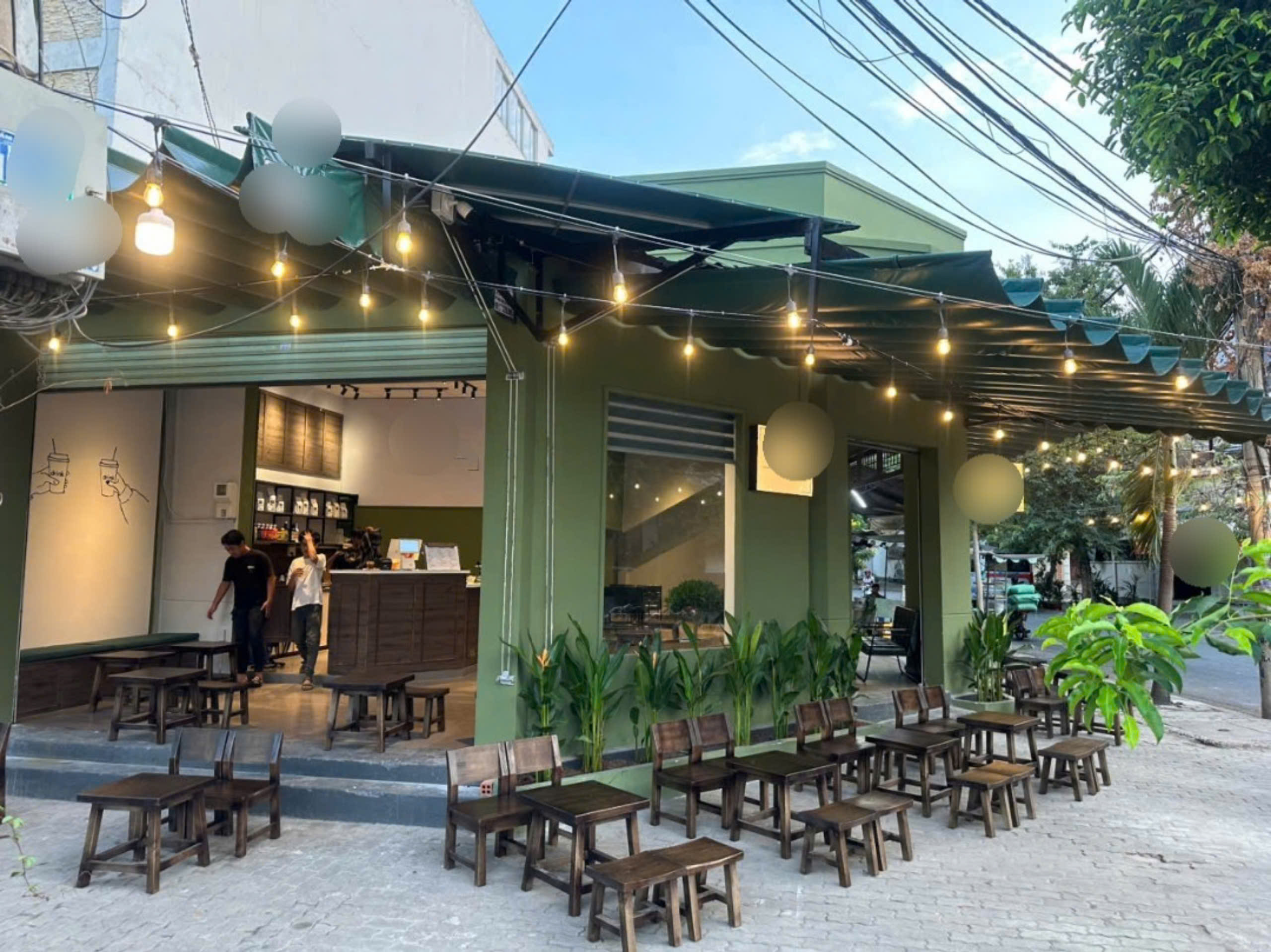 SANG Kín quán cafe góc 2 mặt tiền đường lớn đẹp , Phường 4 , Quận 8 