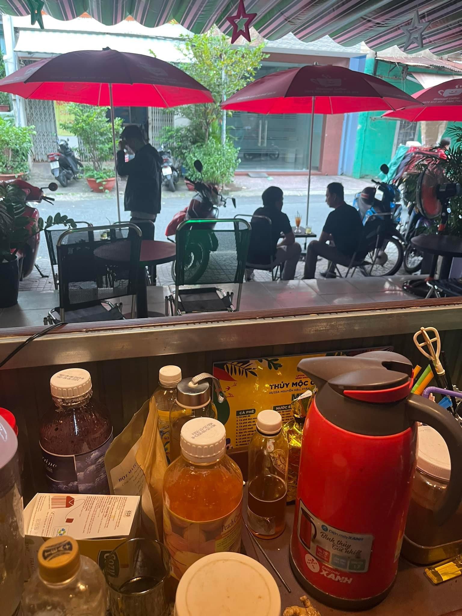 Sang quán caffe 2 mt ở Nguyễn Bá Tồng Tân Phú