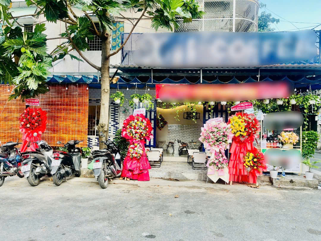 Sang nhượng quán cafe góc 2 mặt tiền tại chung cư Nhiêu Lộc B, đường Lê Ngã, Phú Trung, Tân Phú.